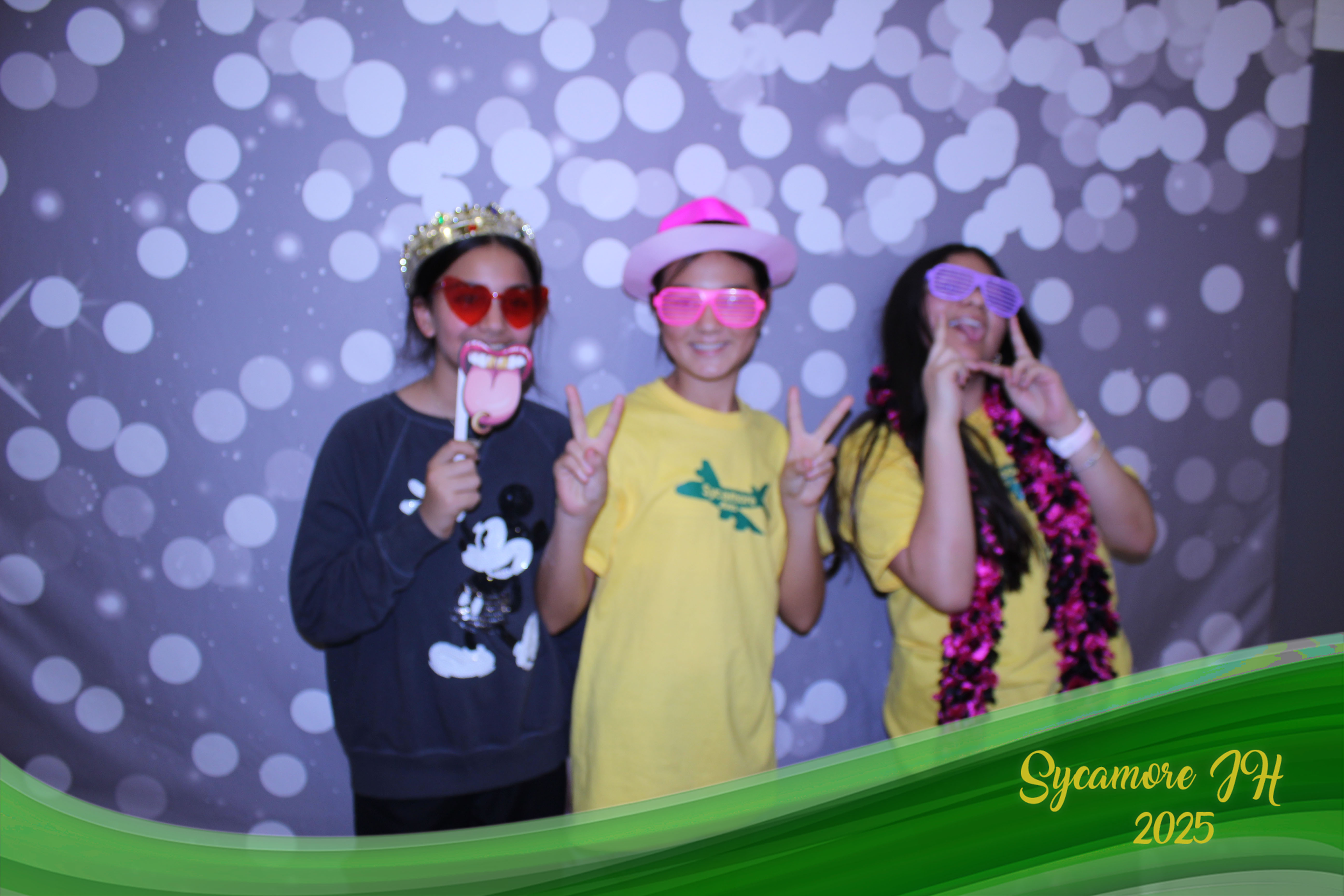SJHS Fundraiser | View more photos from the event at gallery.photoboothcincy.com/u/PhotoBoothCincy/SJHS-Fundraiser