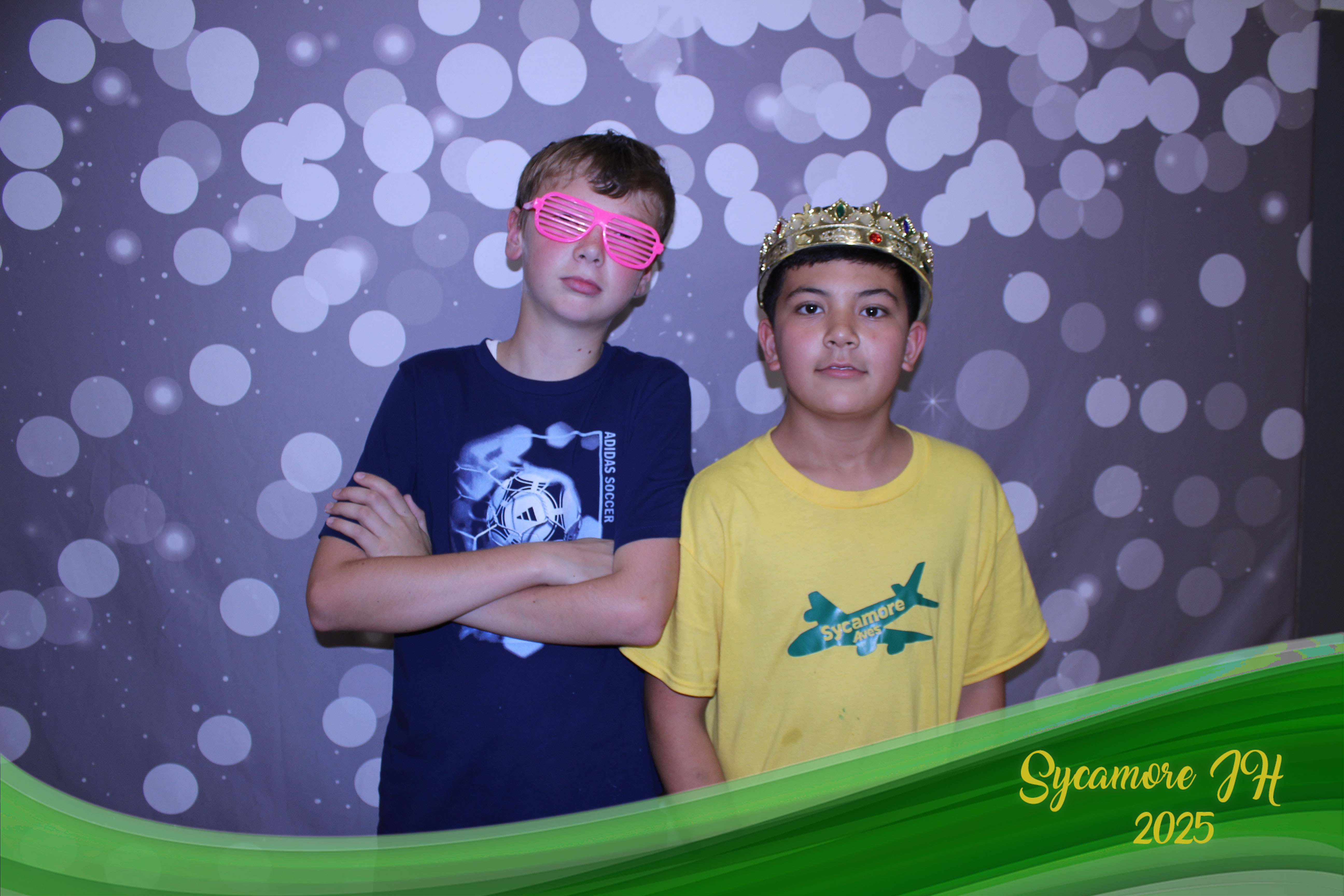 SJHS Fundraiser | View more photos from the event at gallery.photoboothcincy.com/u/PhotoBoothCincy/SJHS-Fundraiser