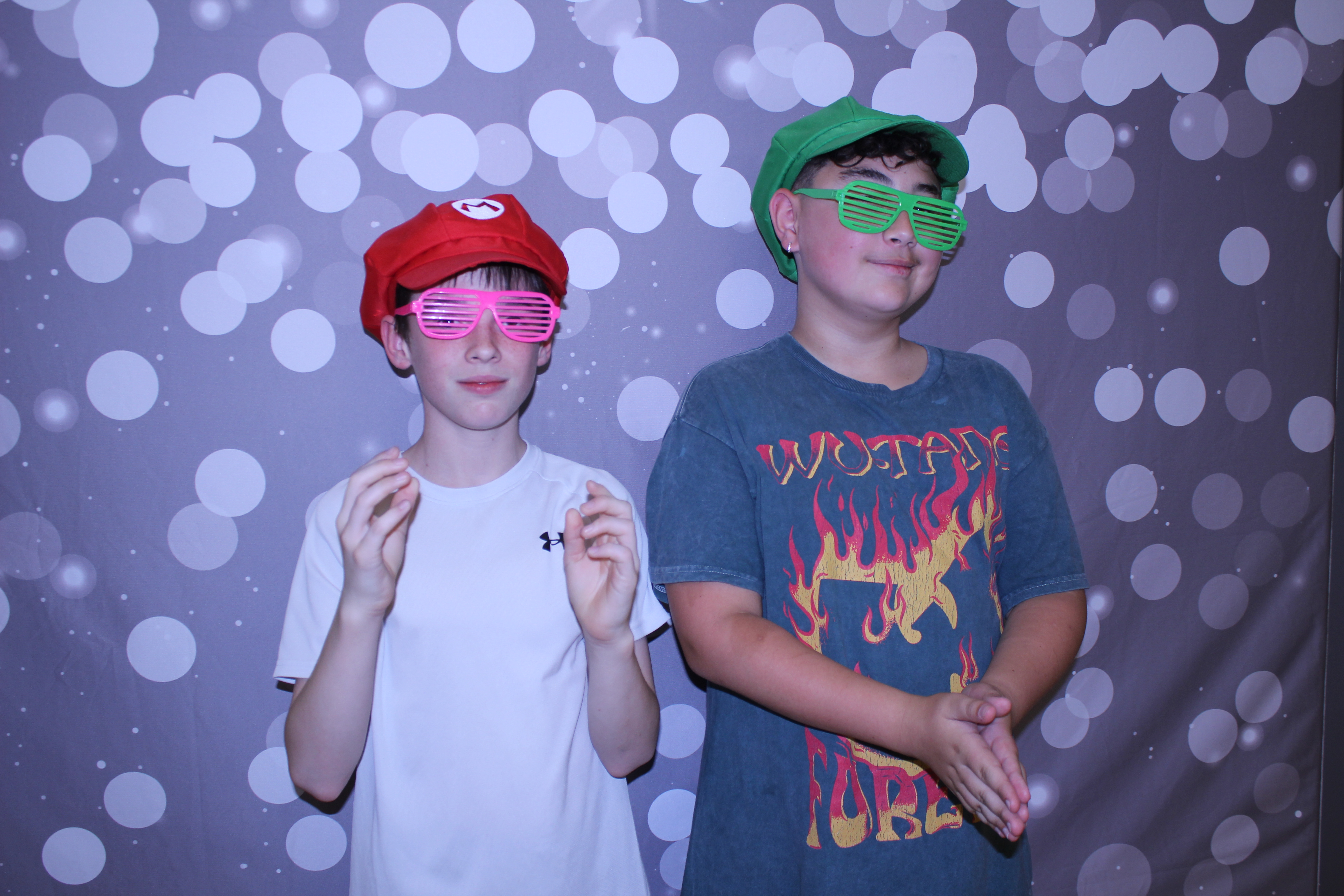 SJHS Fundraiser | View more photos from the event at gallery.photoboothcincy.com/u/PhotoBoothCincy/SJHS-Fundraiser