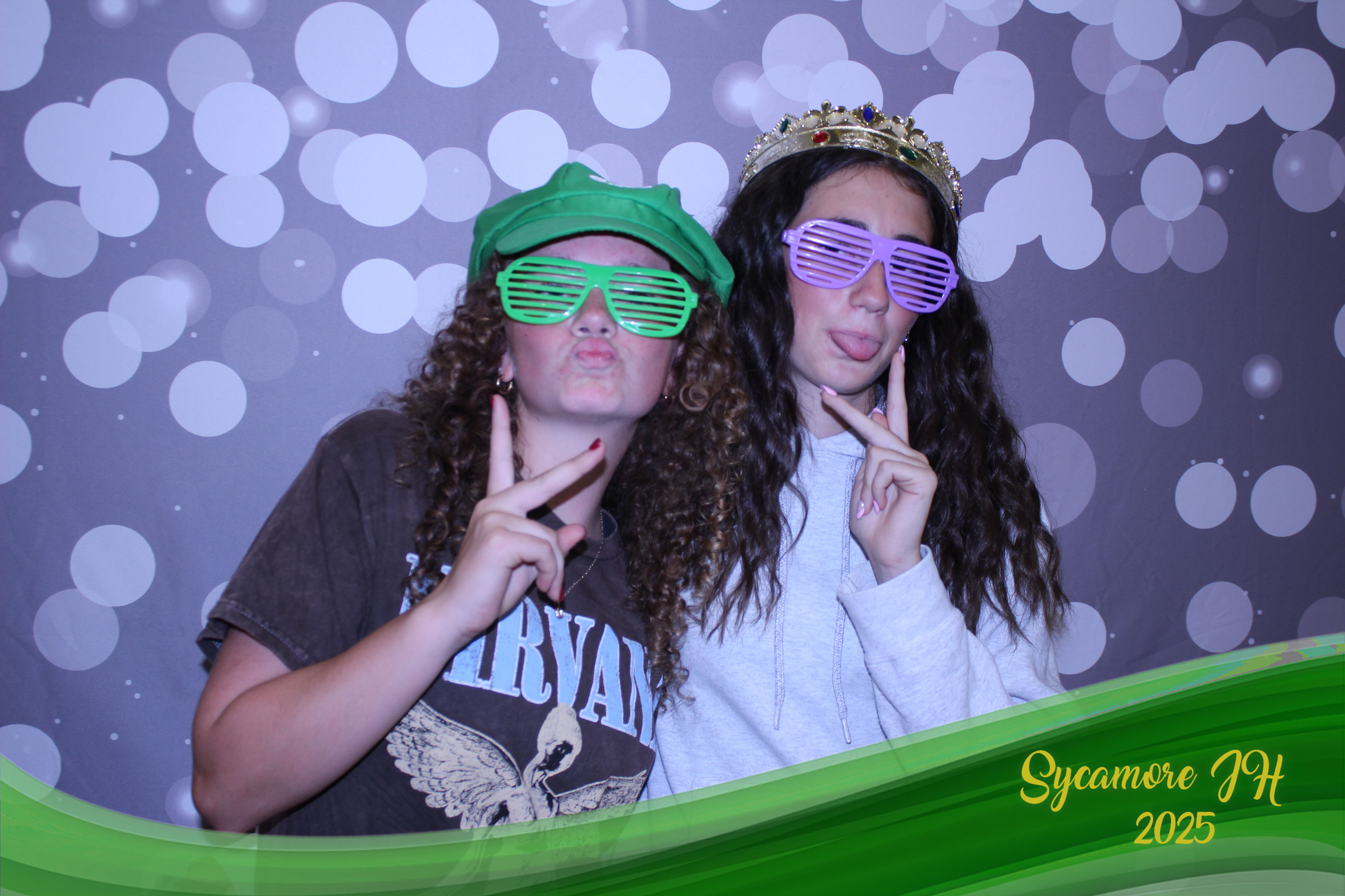 SJHS Fundraiser | View more photos from the event at gallery.photoboothcincy.com/u/PhotoBoothCincy/SJHS-Fundraiser