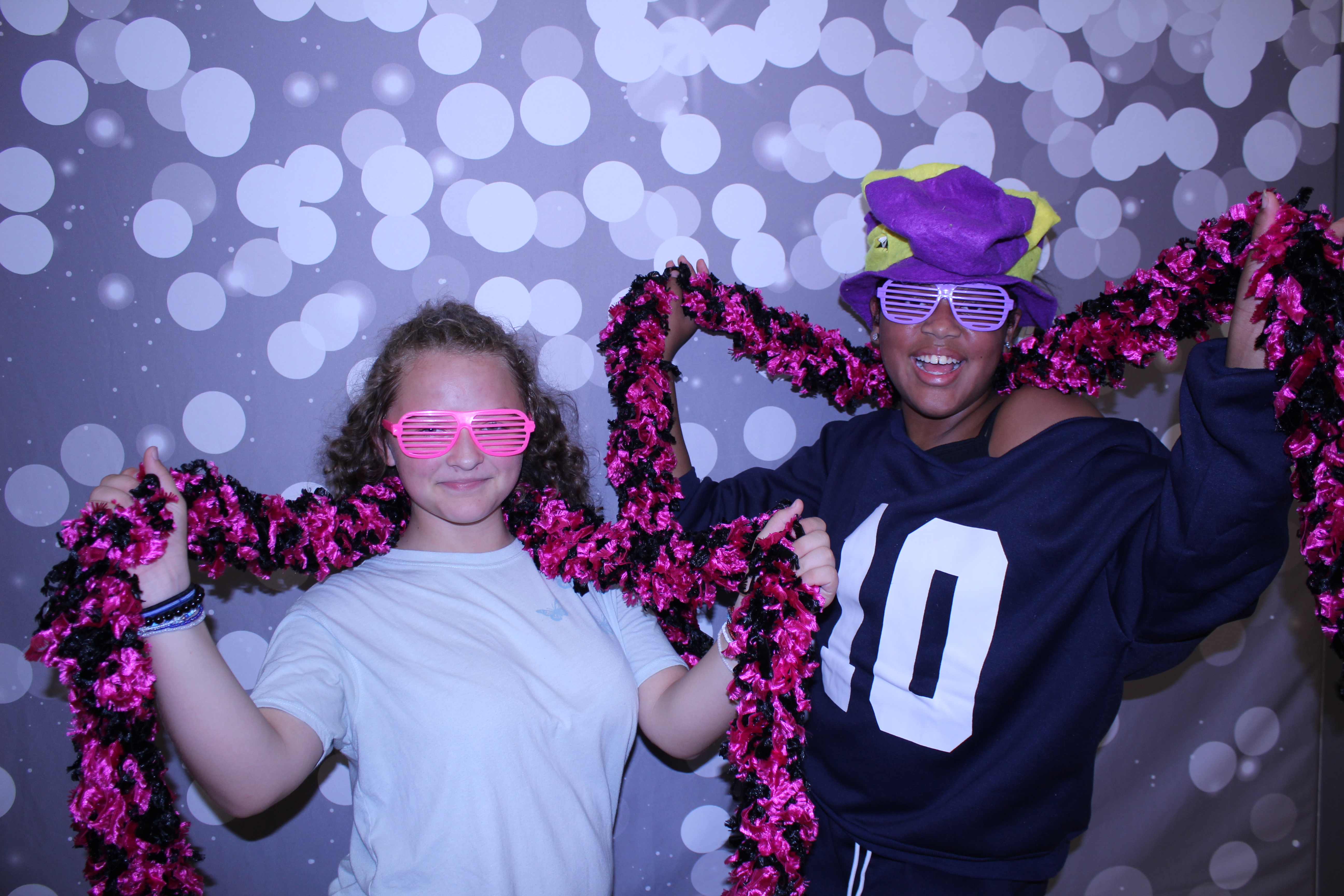 SJHS Fundraiser | View more photos from the event at gallery.photoboothcincy.com/u/PhotoBoothCincy/SJHS-Fundraiser