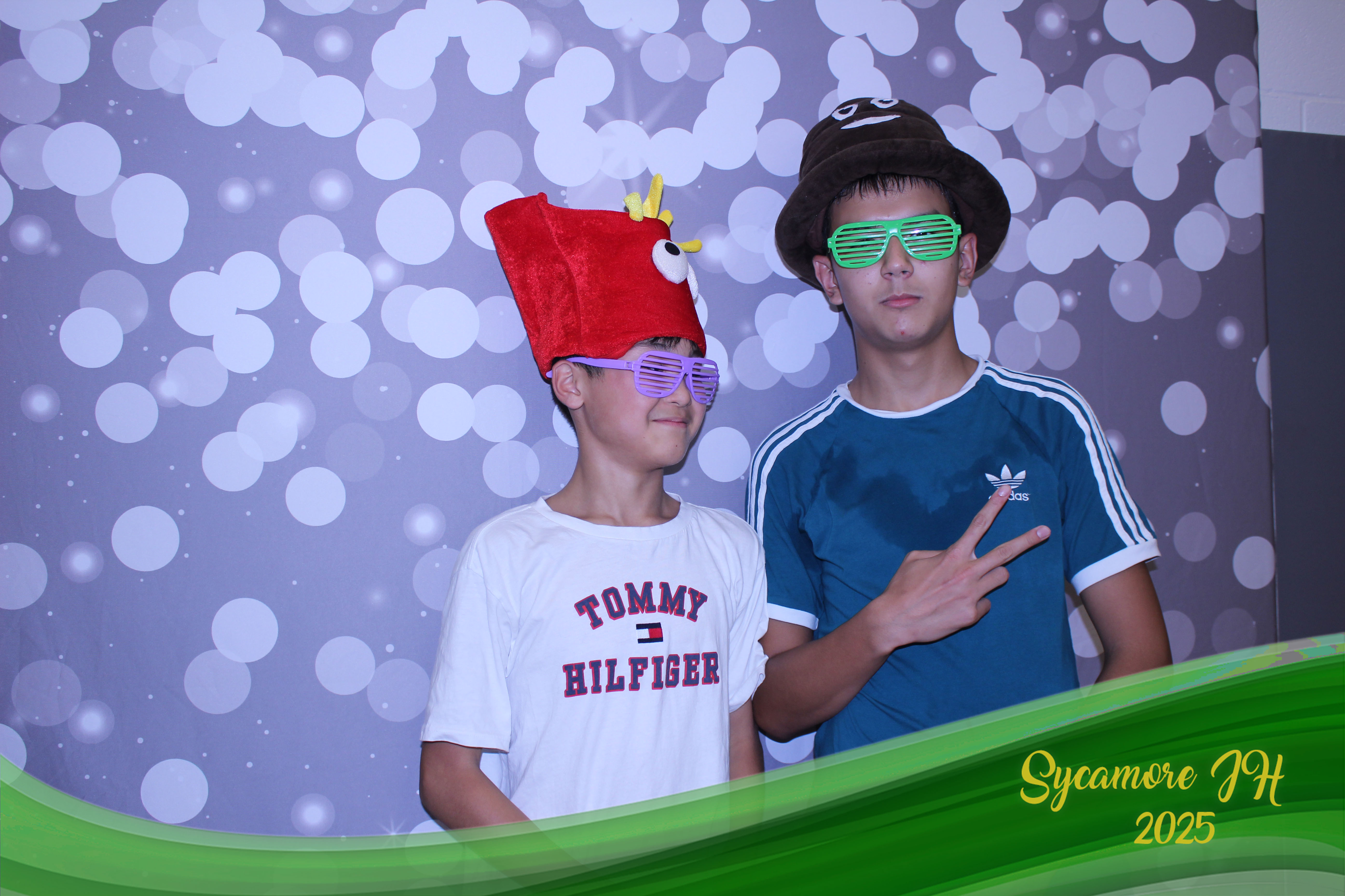 SJHS Fundraiser | View more photos from the event at gallery.photoboothcincy.com/u/PhotoBoothCincy/SJHS-Fundraiser