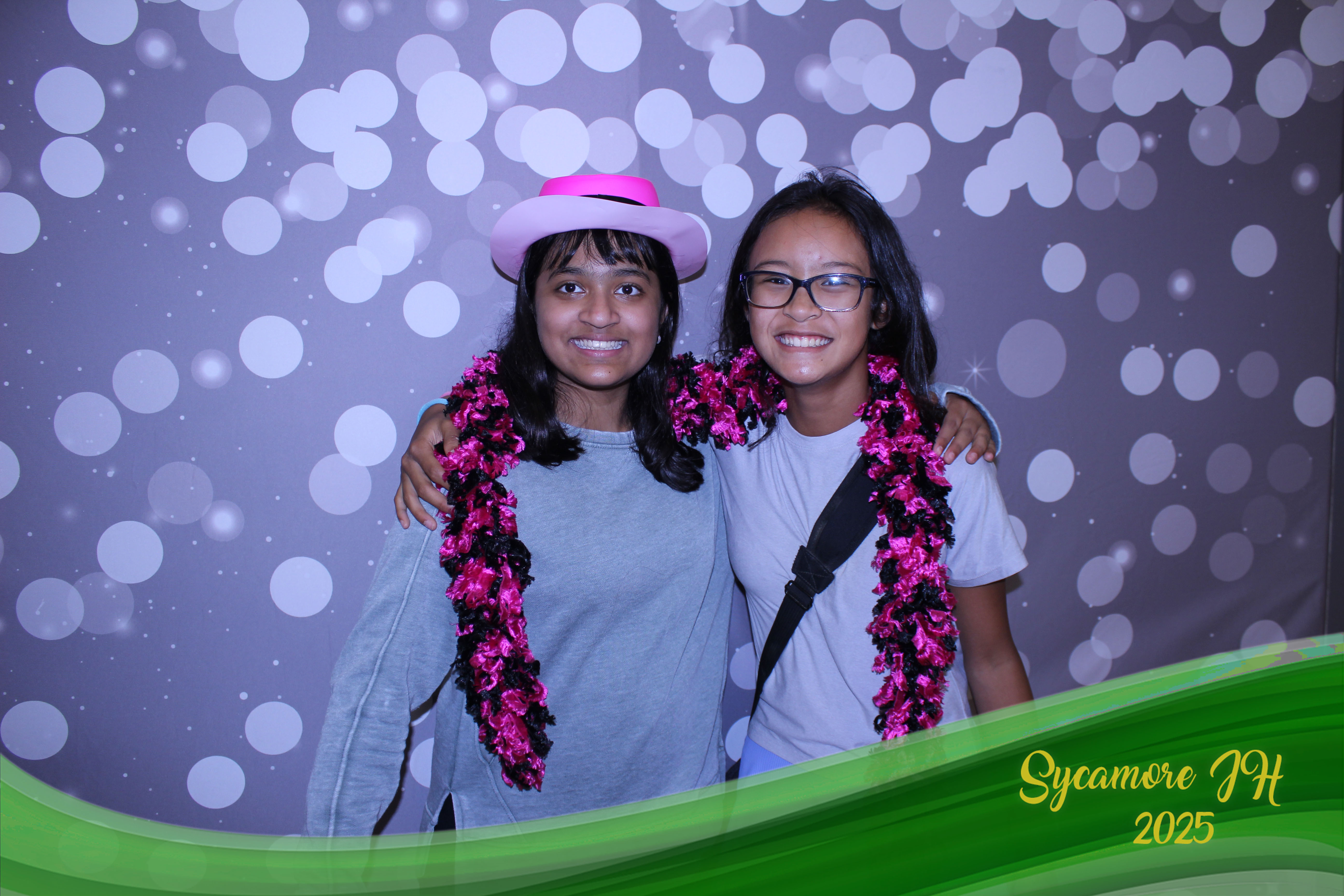 SJHS Fundraiser | View more photos from the event at gallery.photoboothcincy.com/u/PhotoBoothCincy/SJHS-Fundraiser