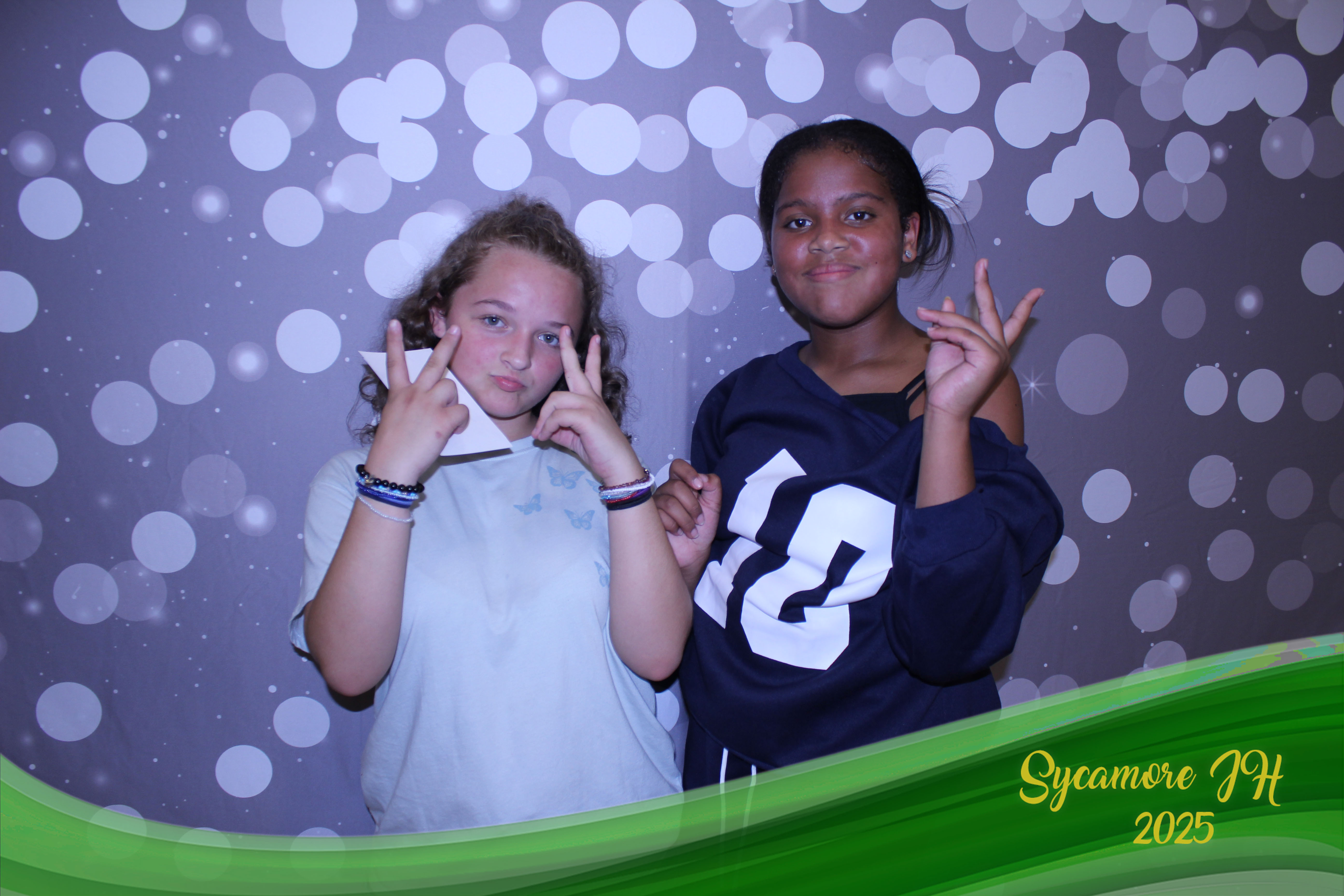 SJHS Fundraiser | View more photos from the event at gallery.photoboothcincy.com/u/PhotoBoothCincy/SJHS-Fundraiser