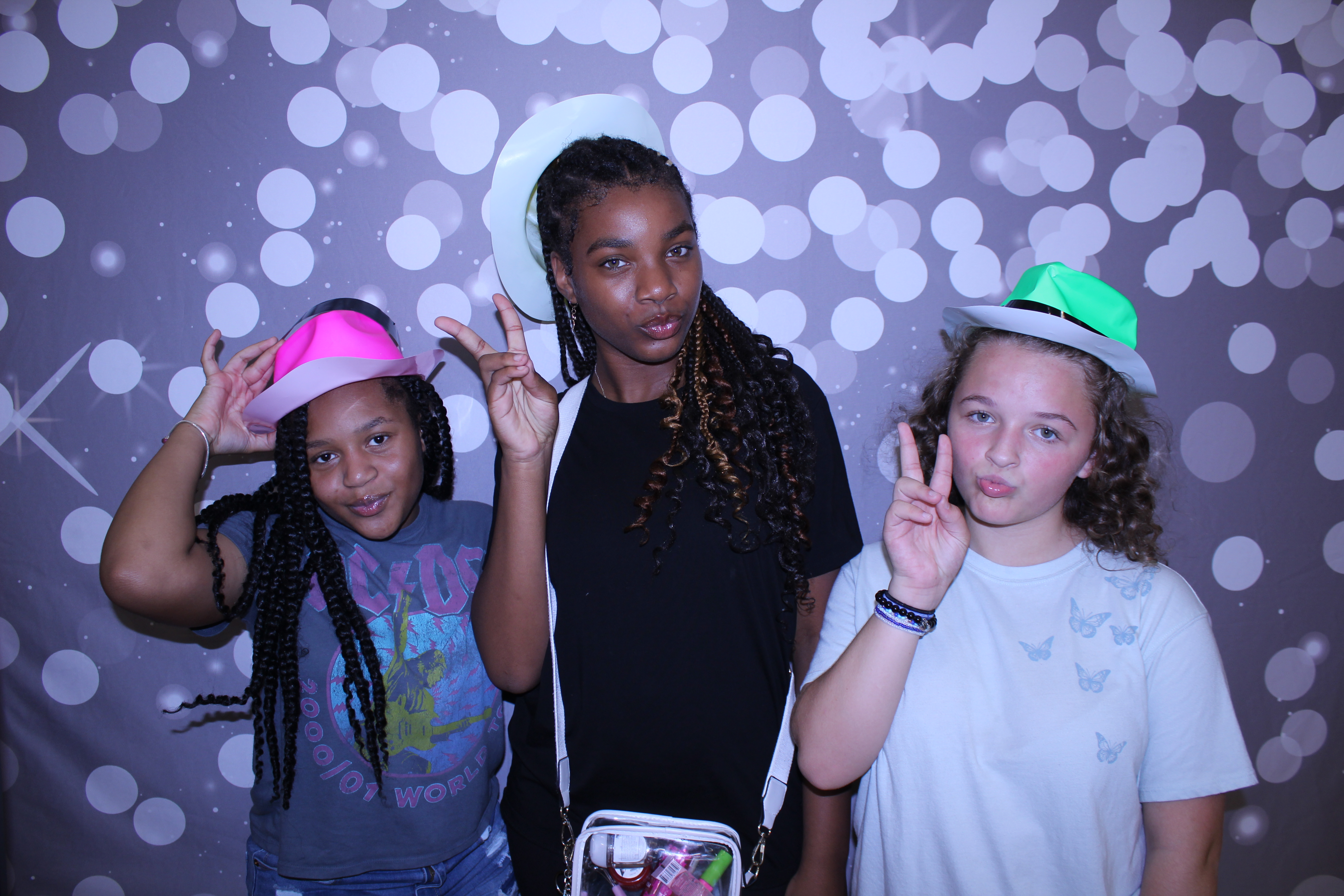 SJHS Fundraiser | View more photos from the event at gallery.photoboothcincy.com/u/PhotoBoothCincy/SJHS-Fundraiser