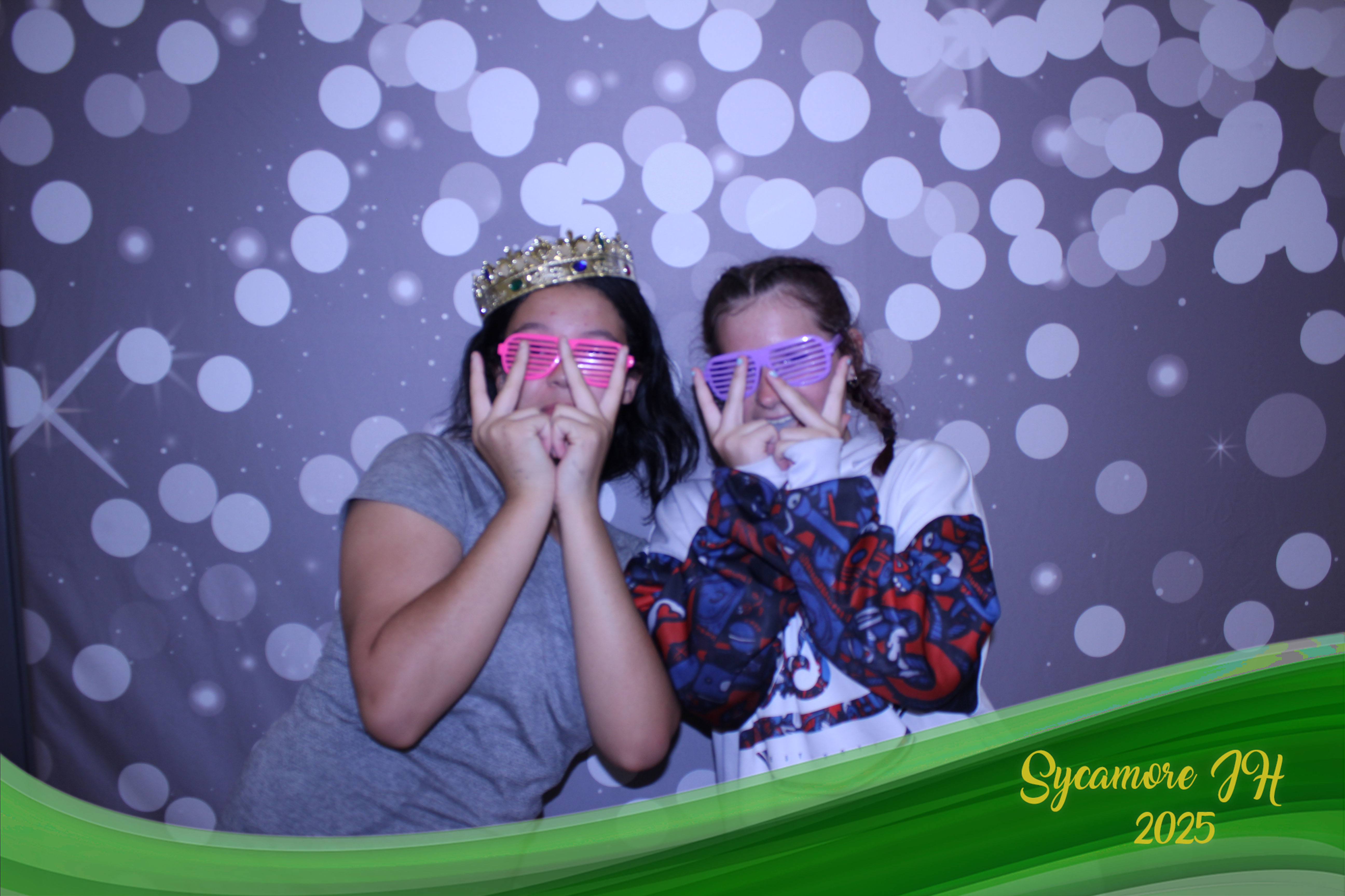 SJHS Fundraiser | View more photos from the event at gallery.photoboothcincy.com/u/PhotoBoothCincy/SJHS-Fundraiser