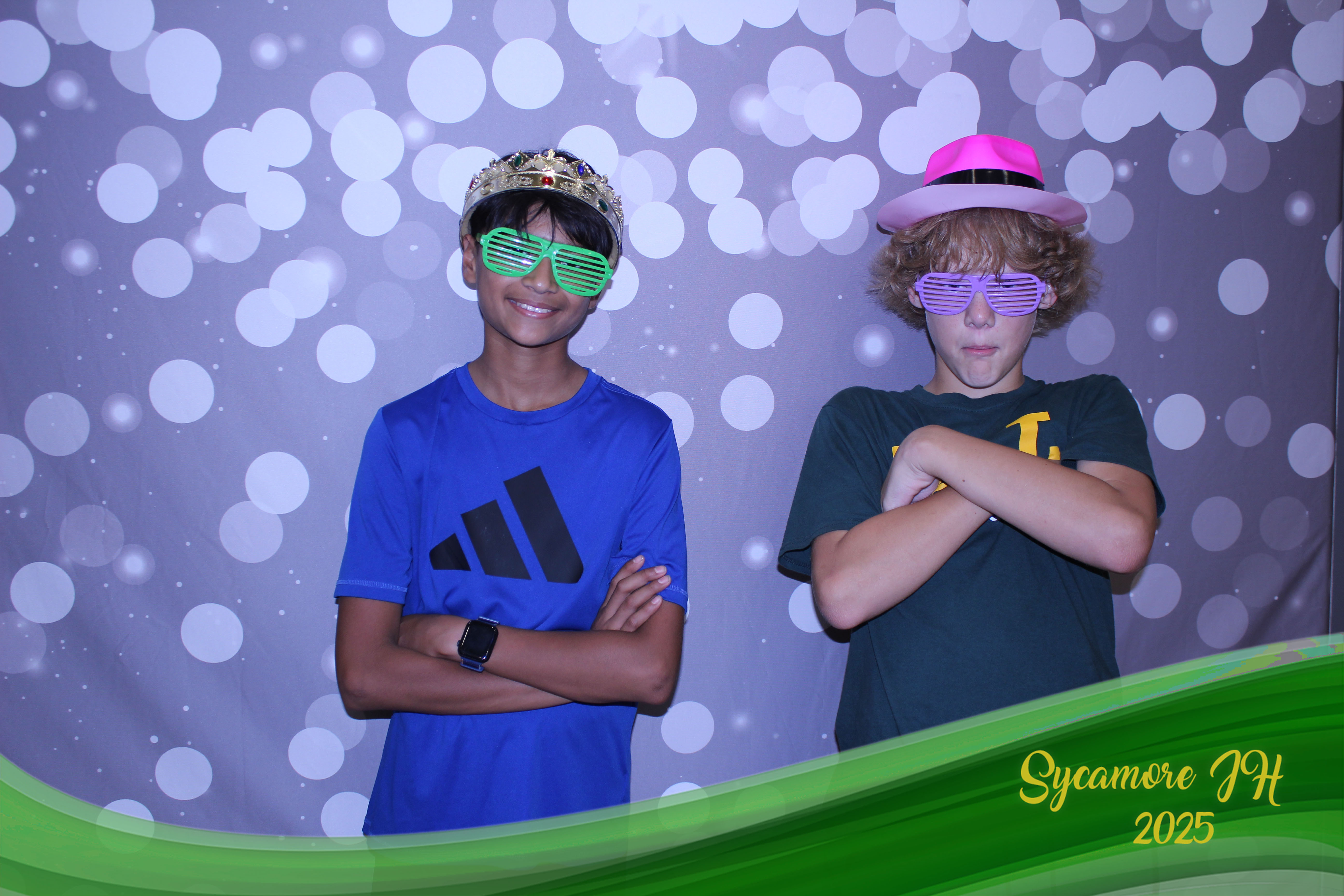 SJHS Fundraiser | View more photos from the event at gallery.photoboothcincy.com/u/PhotoBoothCincy/SJHS-Fundraiser