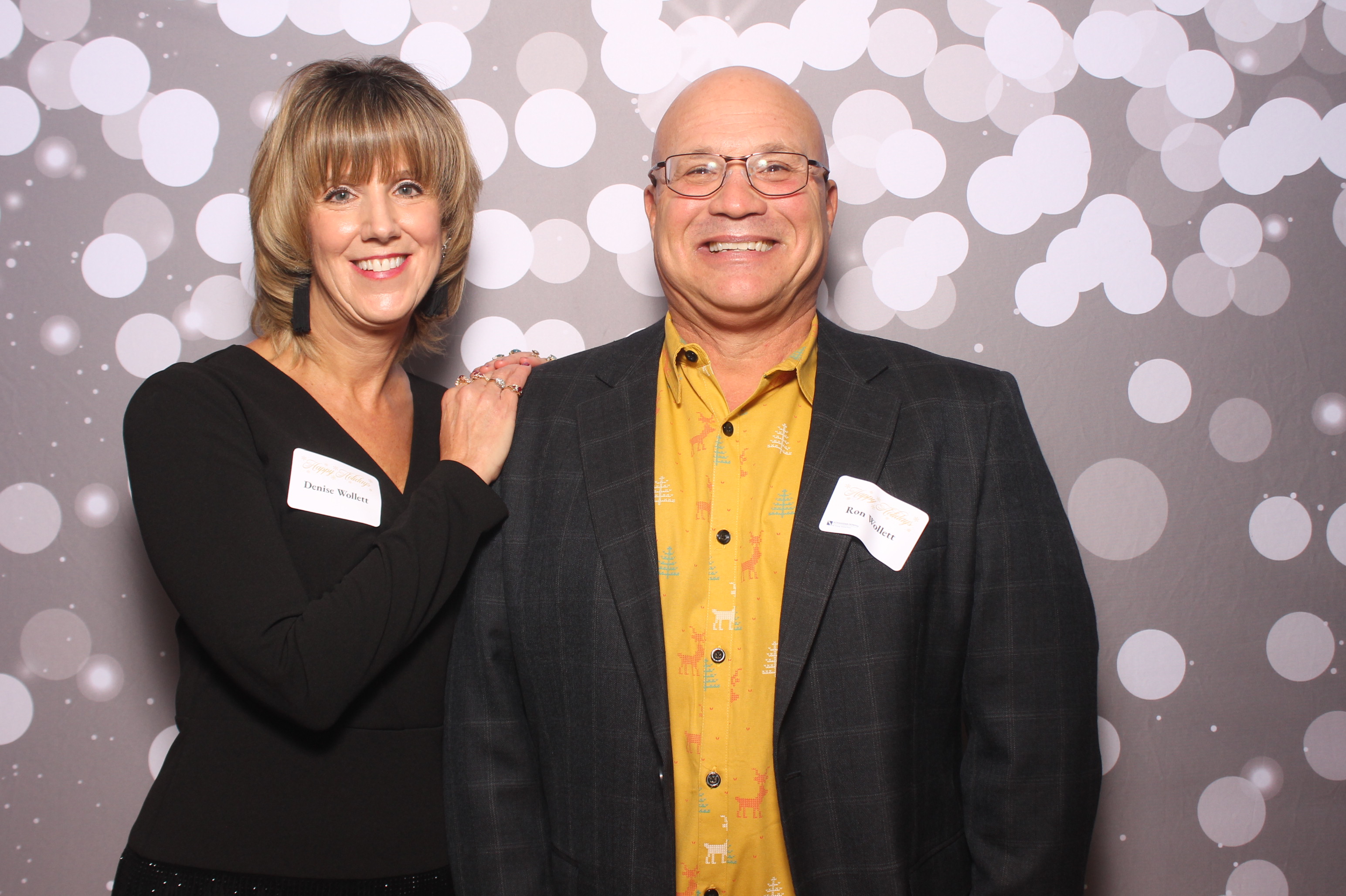Schneider Downs Holiday party | View more photos from the event at gallery.photoboothcincy.com/u/PhotoBoothCincy/Schneider-Downs-Holiday-party