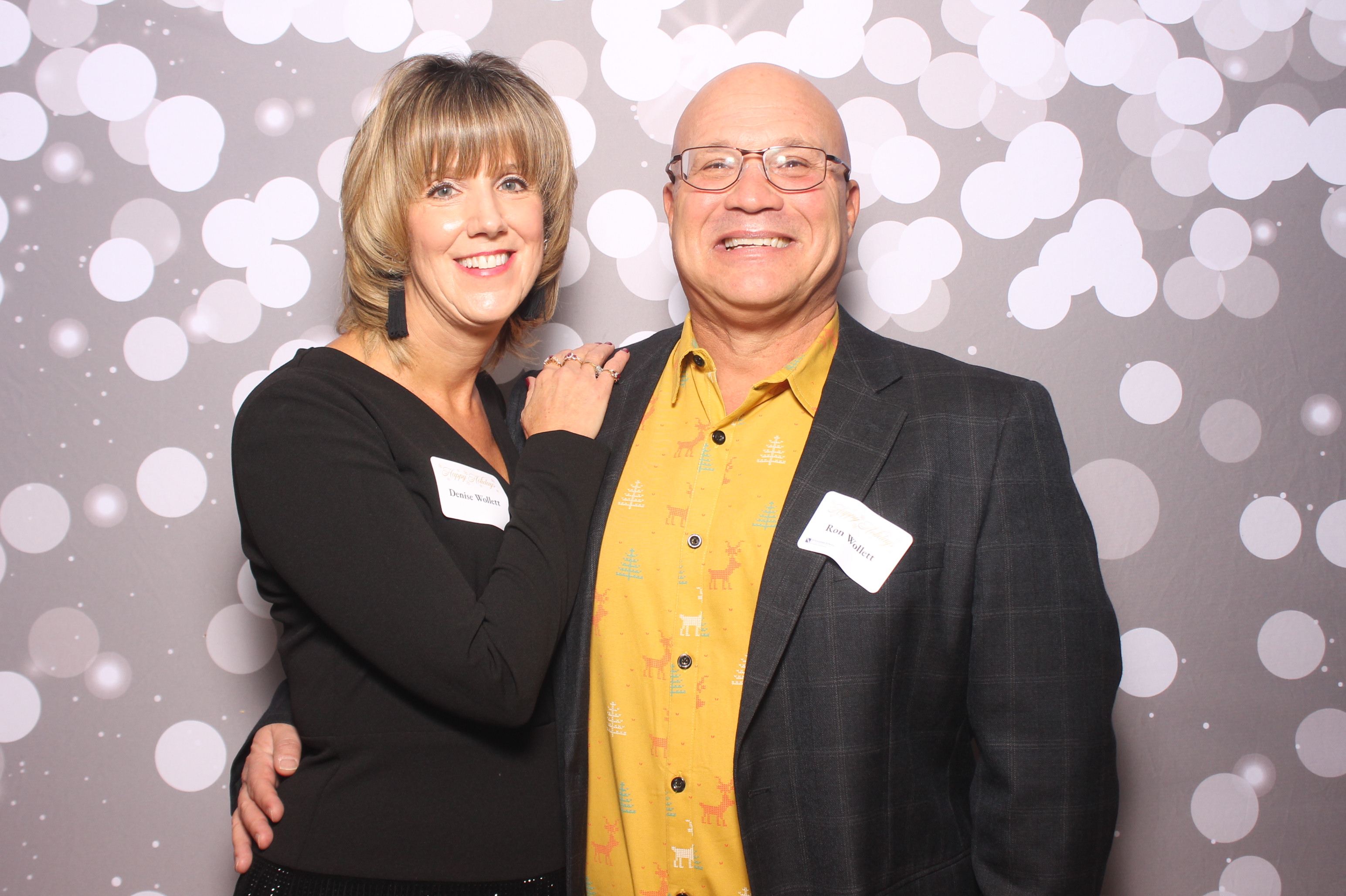 Schneider Downs Holiday party | View more photos from the event at gallery.photoboothcincy.com/u/PhotoBoothCincy/Schneider-Downs-Holiday-party