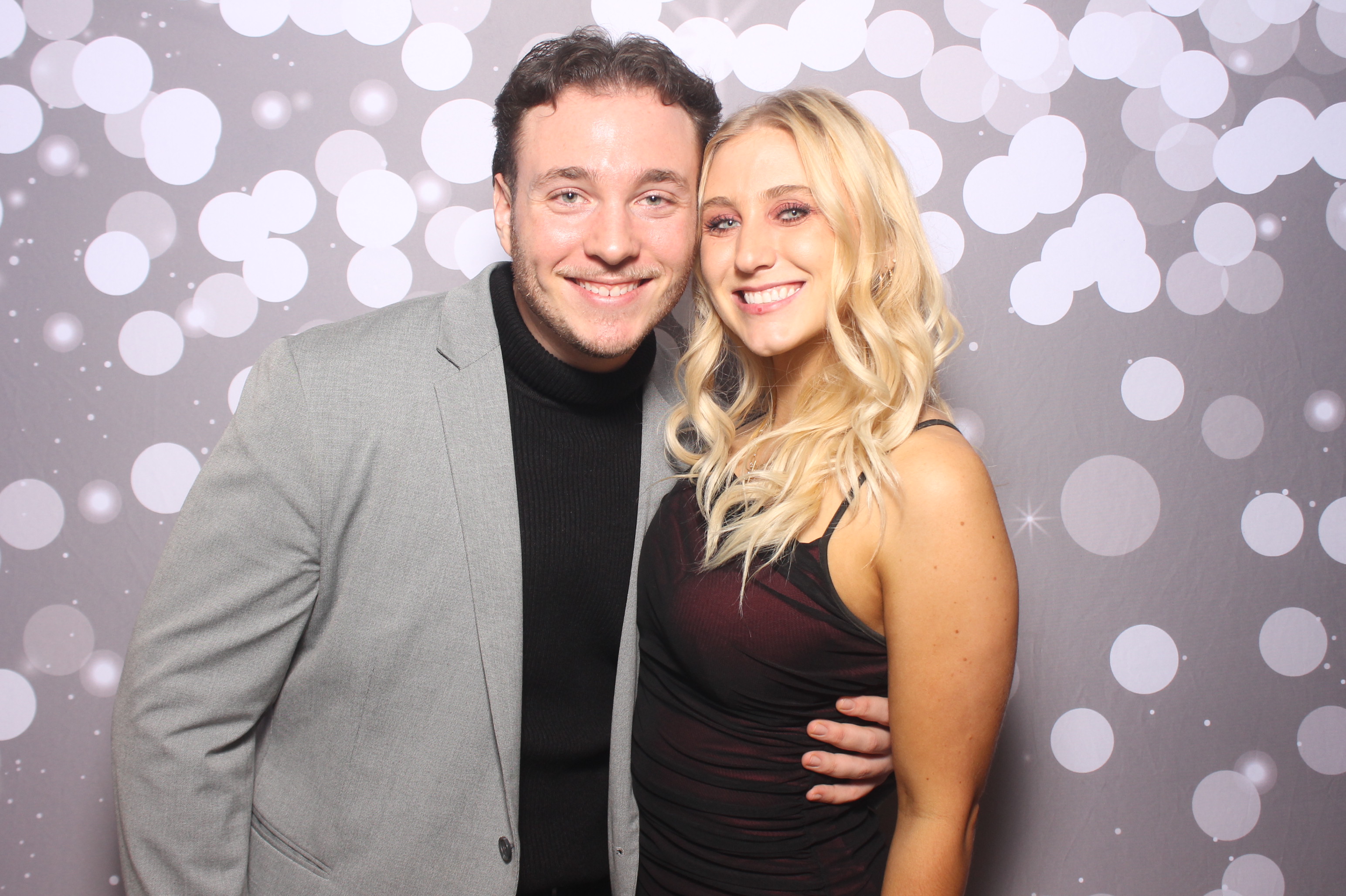 Schneider Downs Holiday party | View more photos from the event at gallery.photoboothcincy.com/u/PhotoBoothCincy/Schneider-Downs-Holiday-party