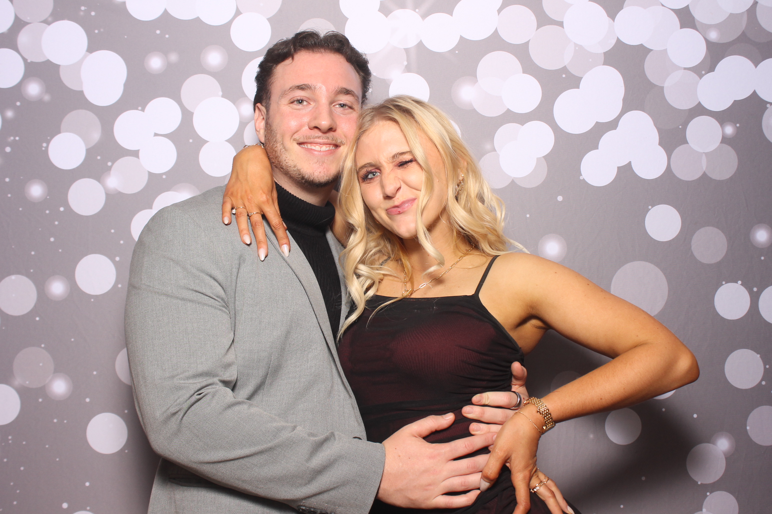 Schneider Downs Holiday party | View more photos from the event at gallery.photoboothcincy.com/u/PhotoBoothCincy/Schneider-Downs-Holiday-party