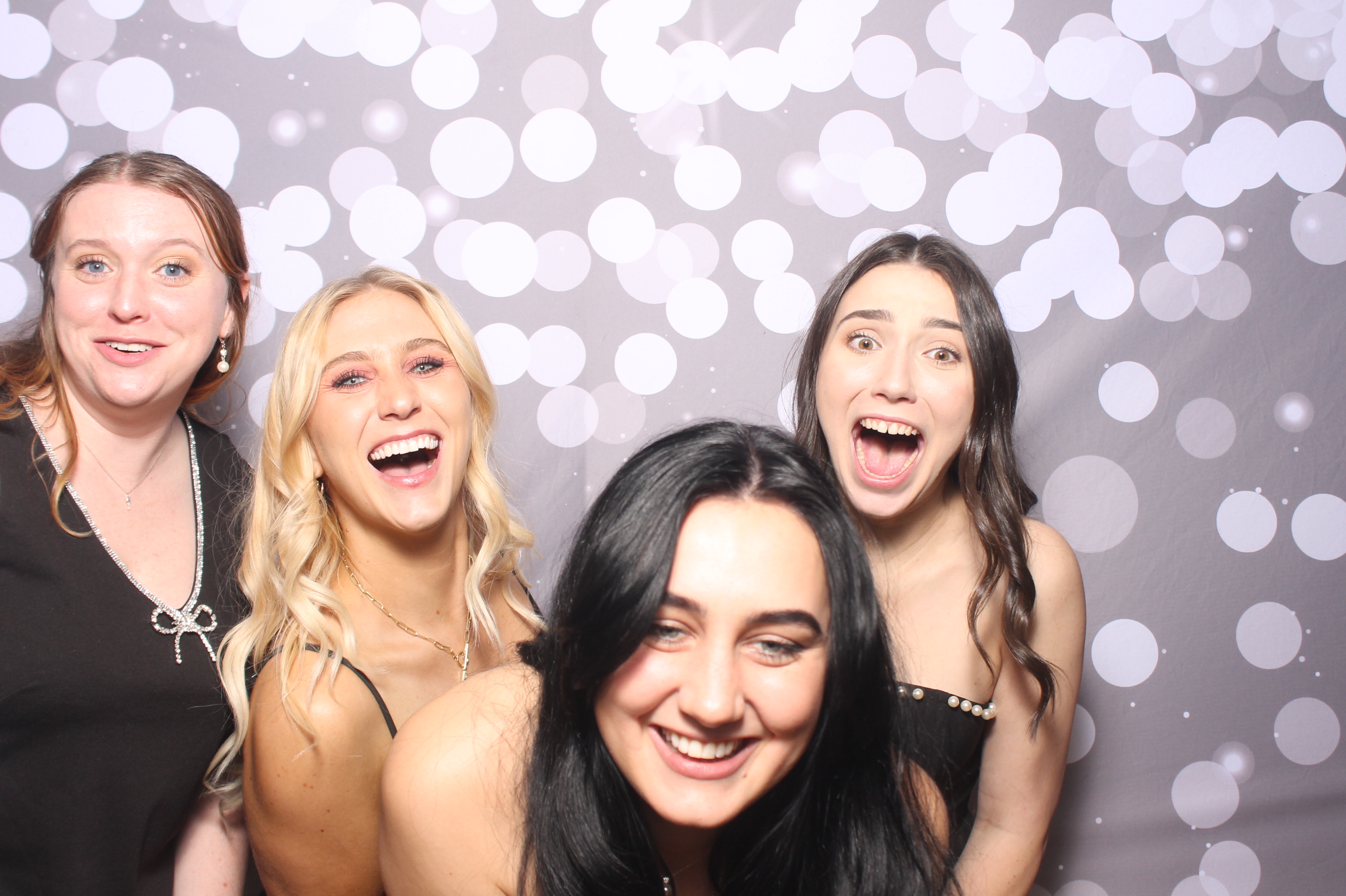 Schneider Downs Holiday party | View more photos from the event at gallery.photoboothcincy.com/u/PhotoBoothCincy/Schneider-Downs-Holiday-party