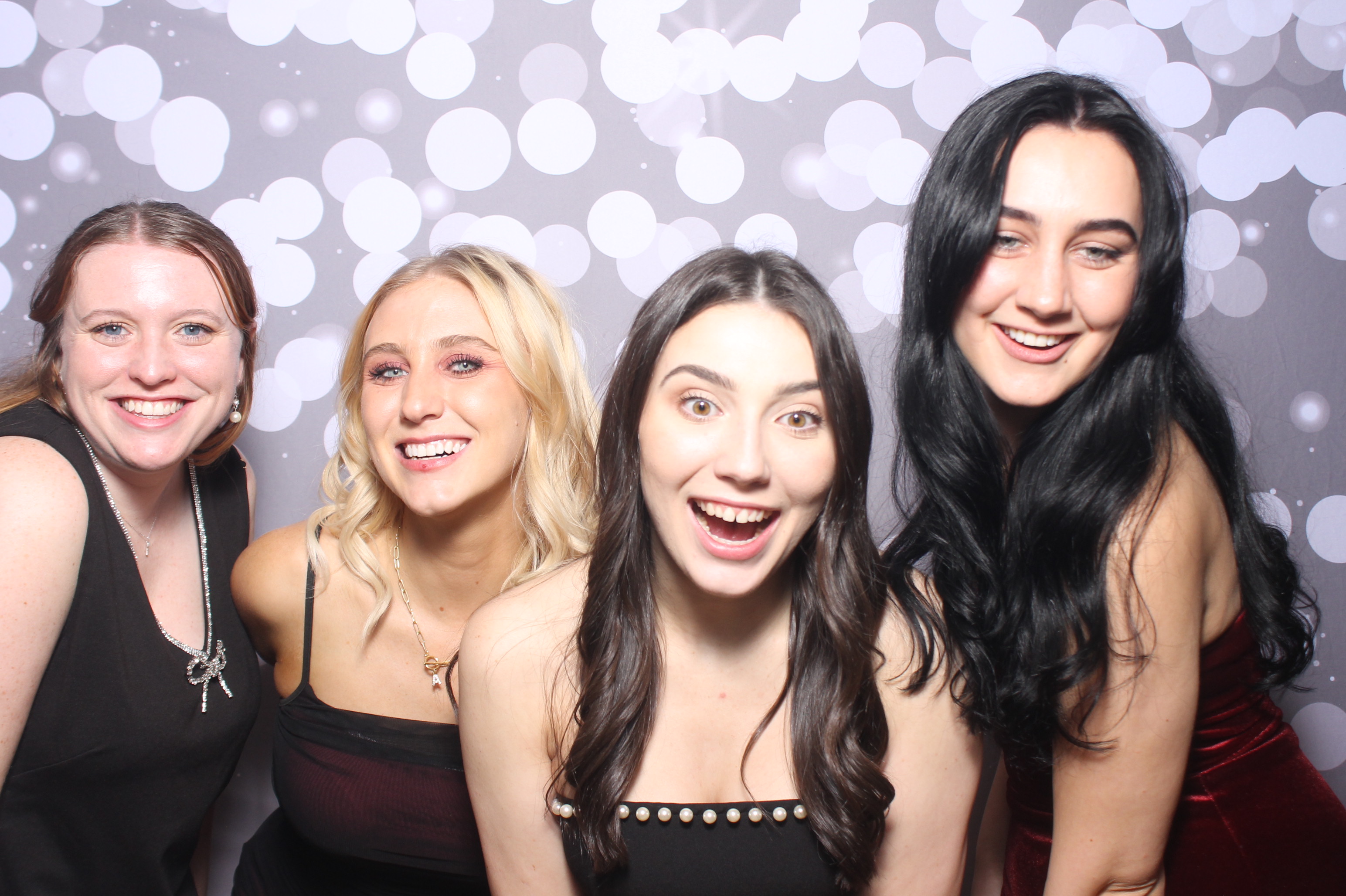Schneider Downs Holiday party | View more photos from the event at gallery.photoboothcincy.com/u/PhotoBoothCincy/Schneider-Downs-Holiday-party