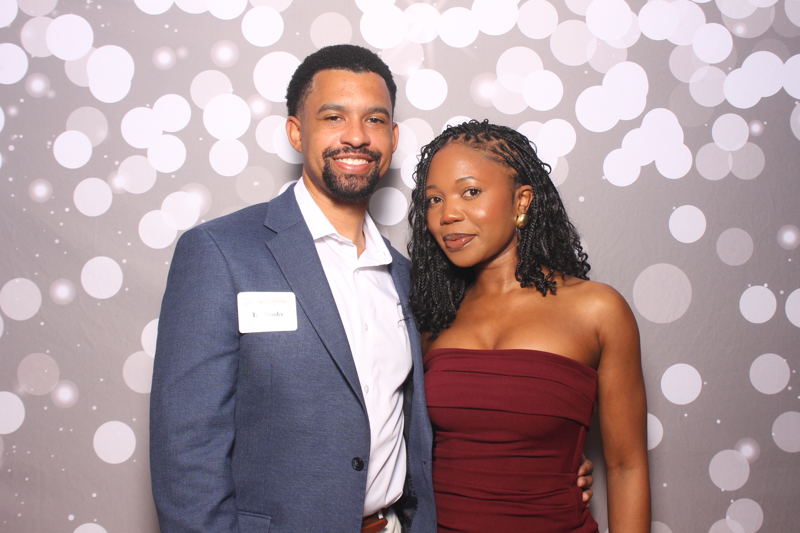 Schneider Downs Holiday party | View more photos from the event at gallery.photoboothcincy.com/u/PhotoBoothCincy/Schneider-Downs-Holiday-party