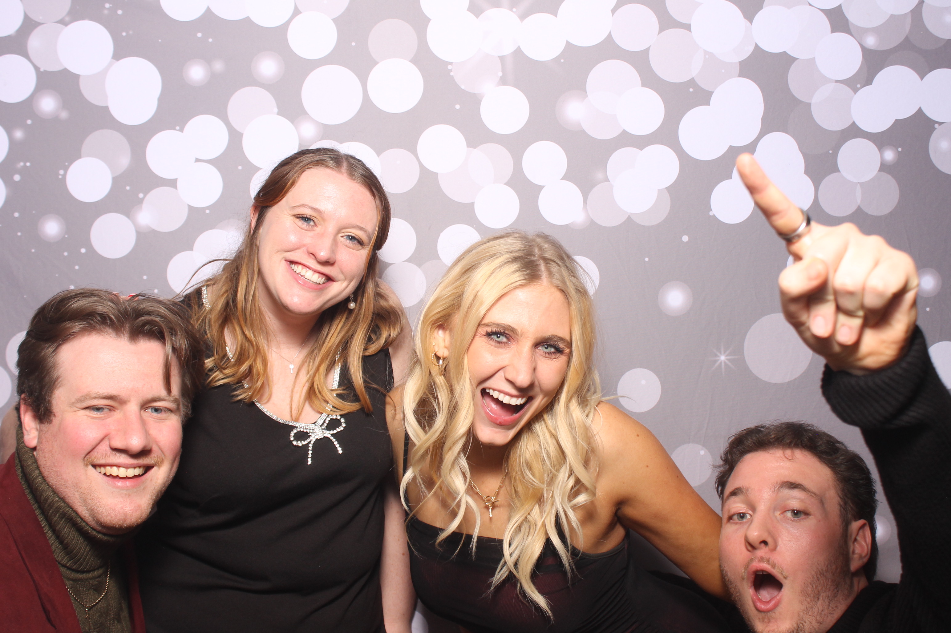Schneider Downs Holiday party | View more photos from the event at gallery.photoboothcincy.com/u/PhotoBoothCincy/Schneider-Downs-Holiday-party
