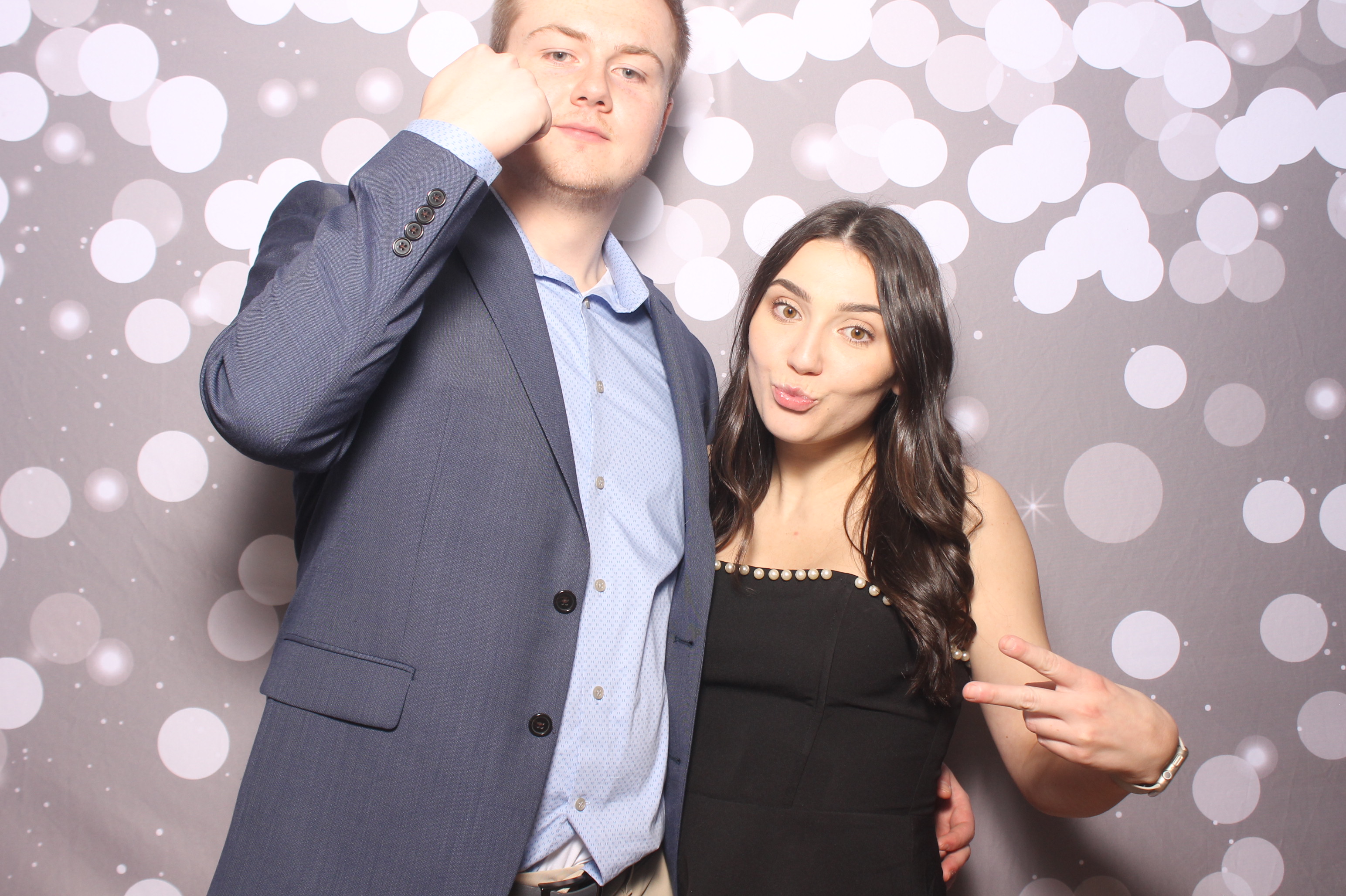 Schneider Downs Holiday party | View more photos from the event at gallery.photoboothcincy.com/u/PhotoBoothCincy/Schneider-Downs-Holiday-party