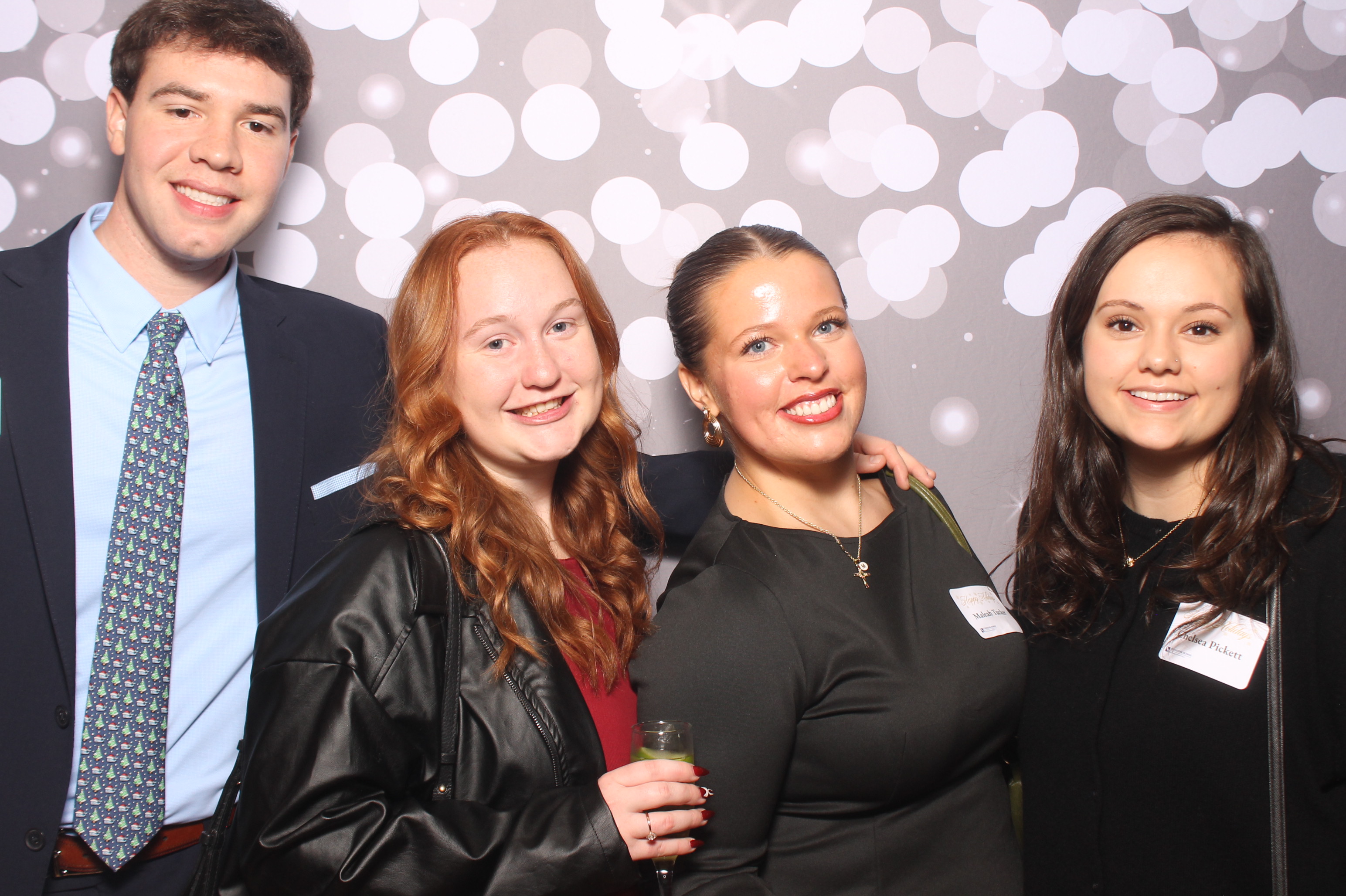 Schneider Downs Holiday party | View more photos from the event at gallery.photoboothcincy.com/u/PhotoBoothCincy/Schneider-Downs-Holiday-party
