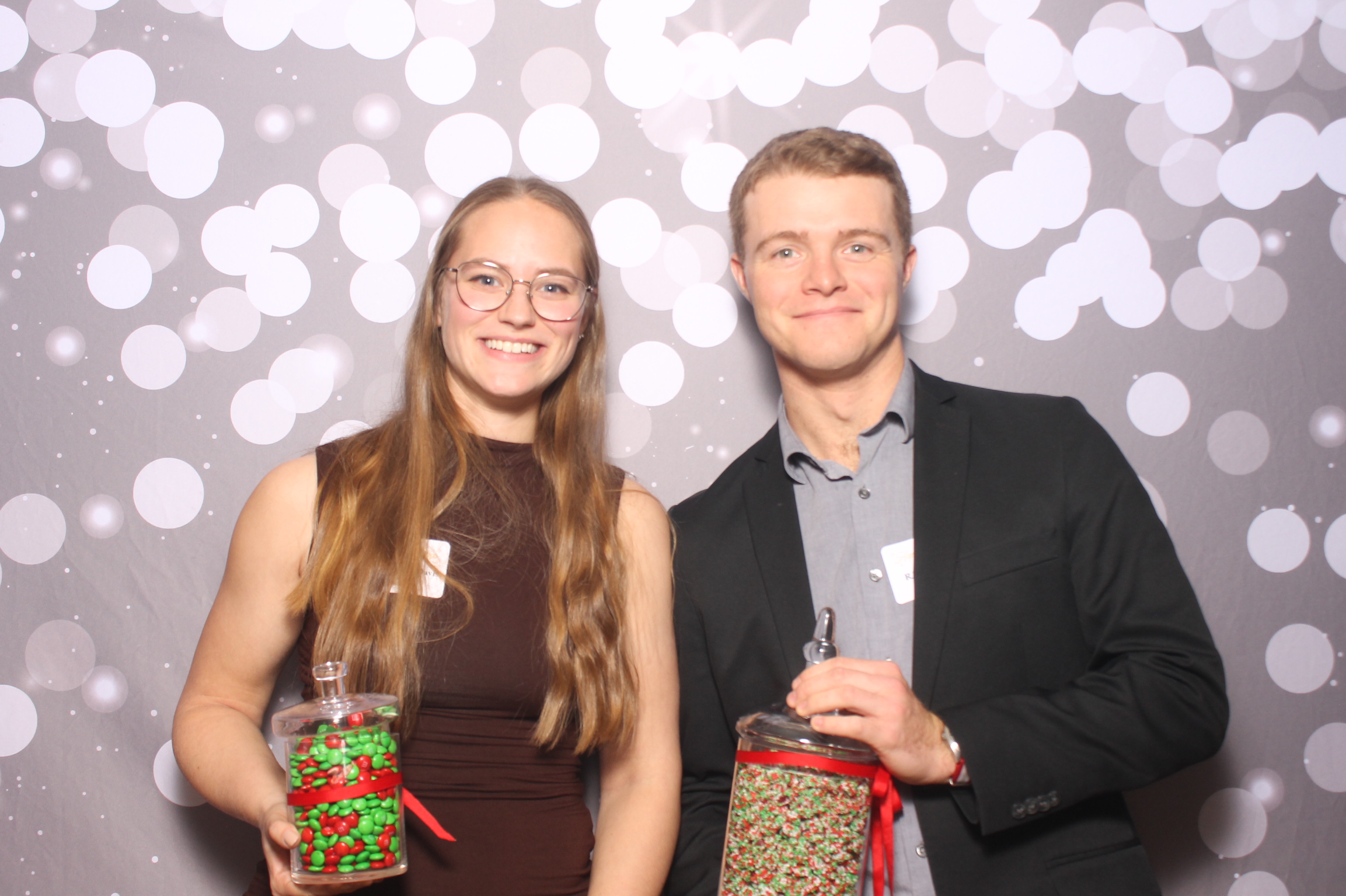Schneider Downs Holiday party | View more photos from the event at gallery.photoboothcincy.com/u/PhotoBoothCincy/Schneider-Downs-Holiday-party