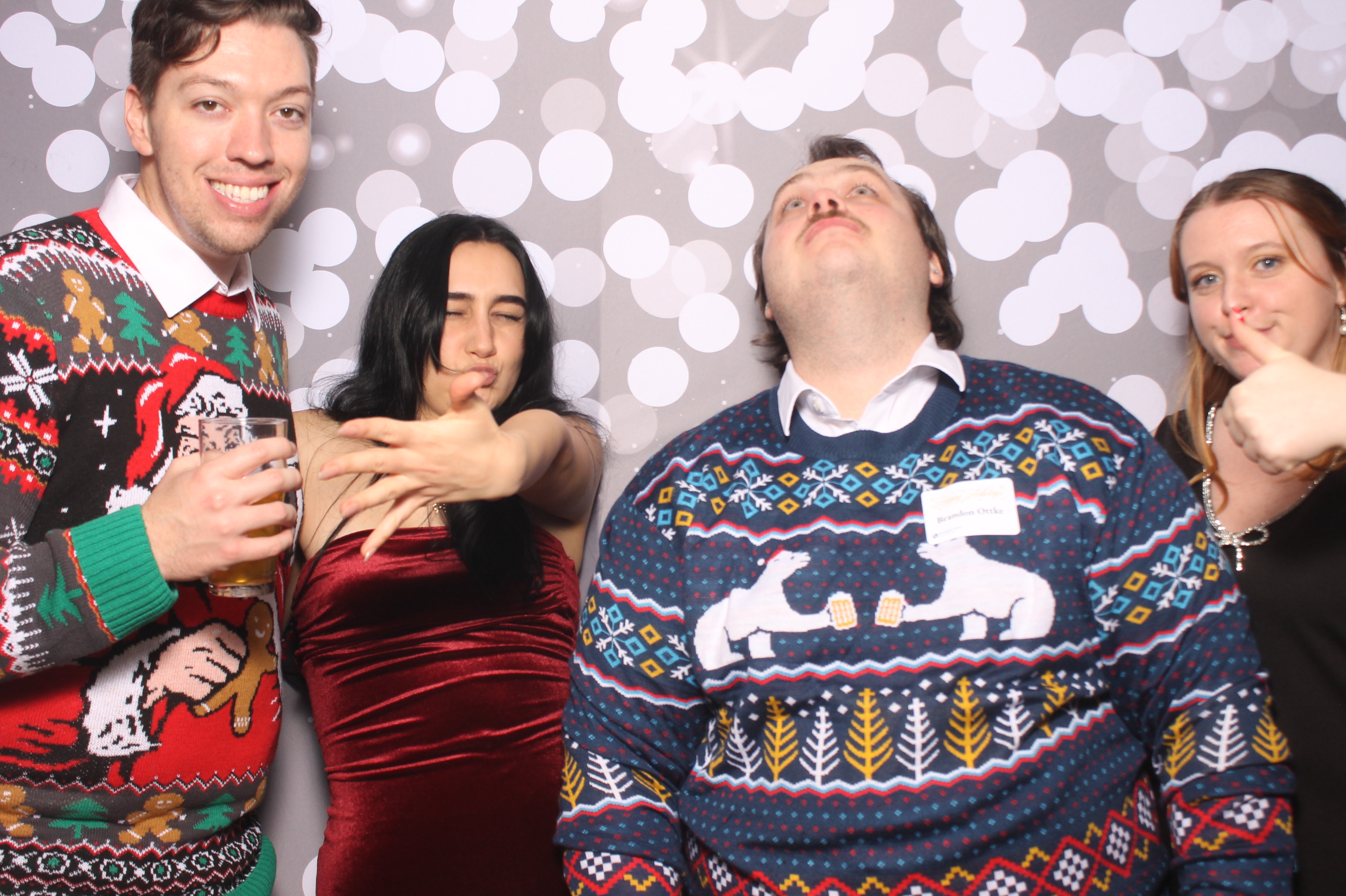 Schneider Downs Holiday party | View more photos from the event at gallery.photoboothcincy.com/u/PhotoBoothCincy/Schneider-Downs-Holiday-party