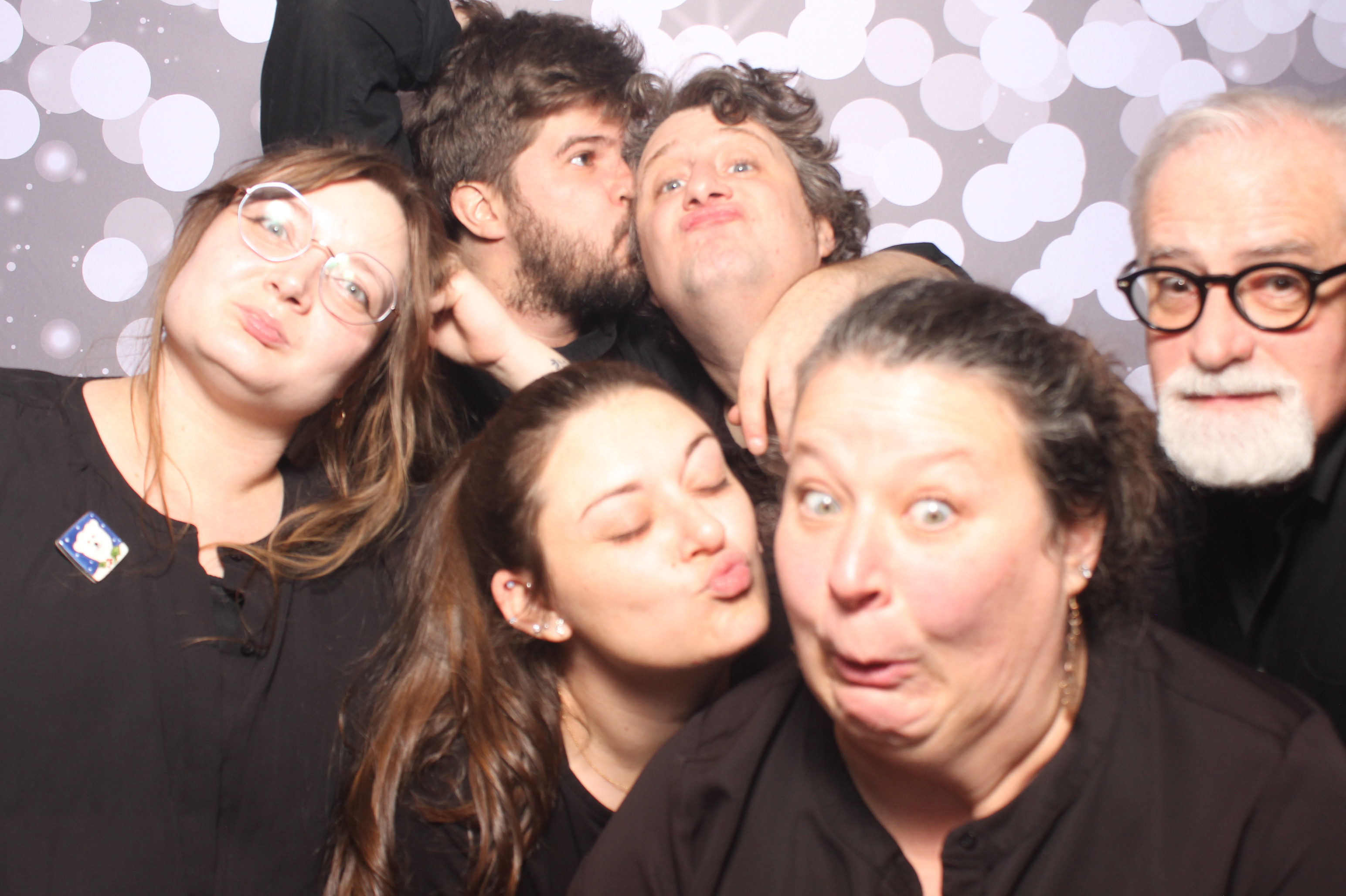 Schneider Downs Holiday party | View more photos from the event at gallery.photoboothcincy.com/u/PhotoBoothCincy/Schneider-Downs-Holiday-party