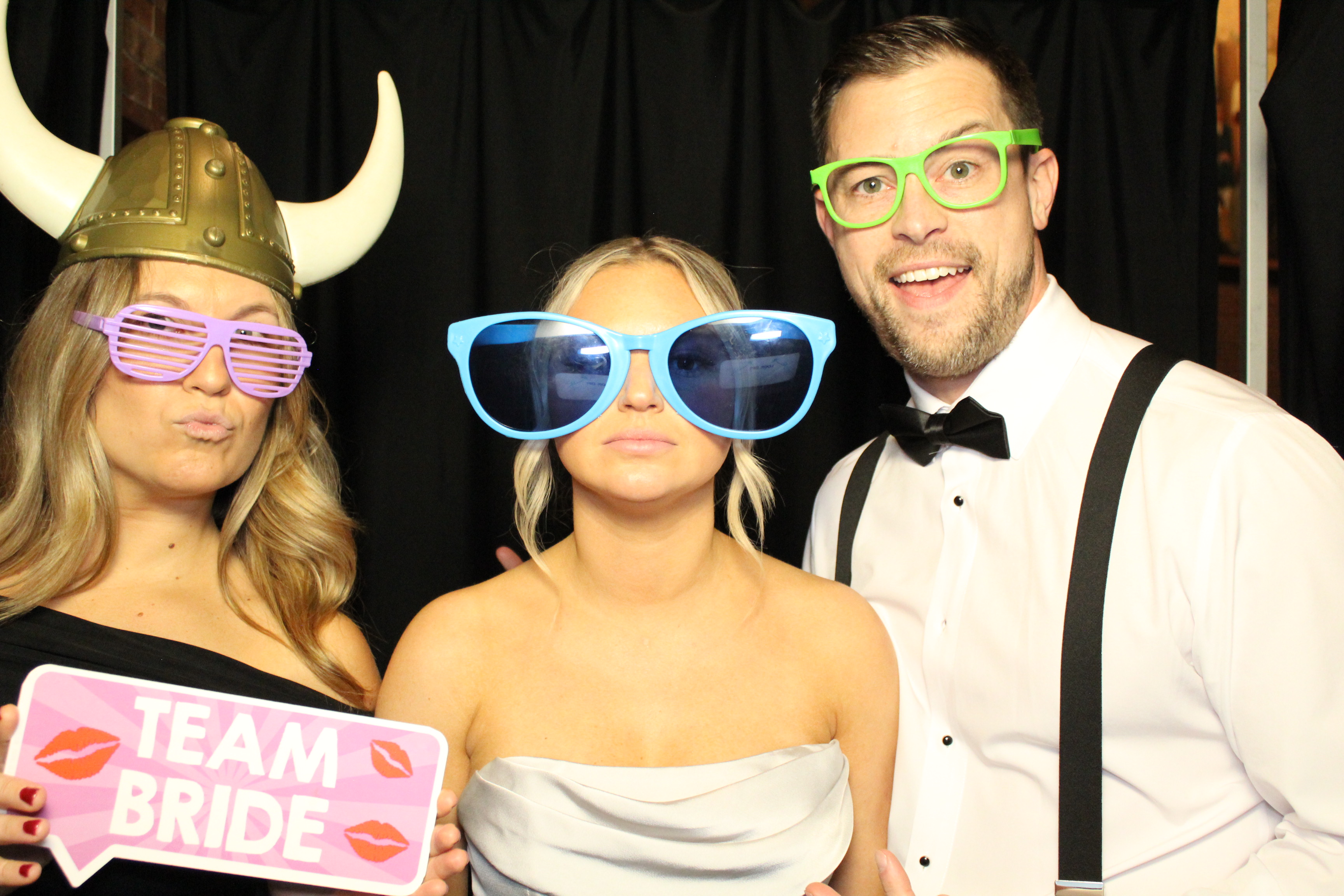 Scott Caw Reception | View more photos from the event at gallery.photoboothcincy.com/u/PhotoBoothCincy/Scott-Caw-Reception
