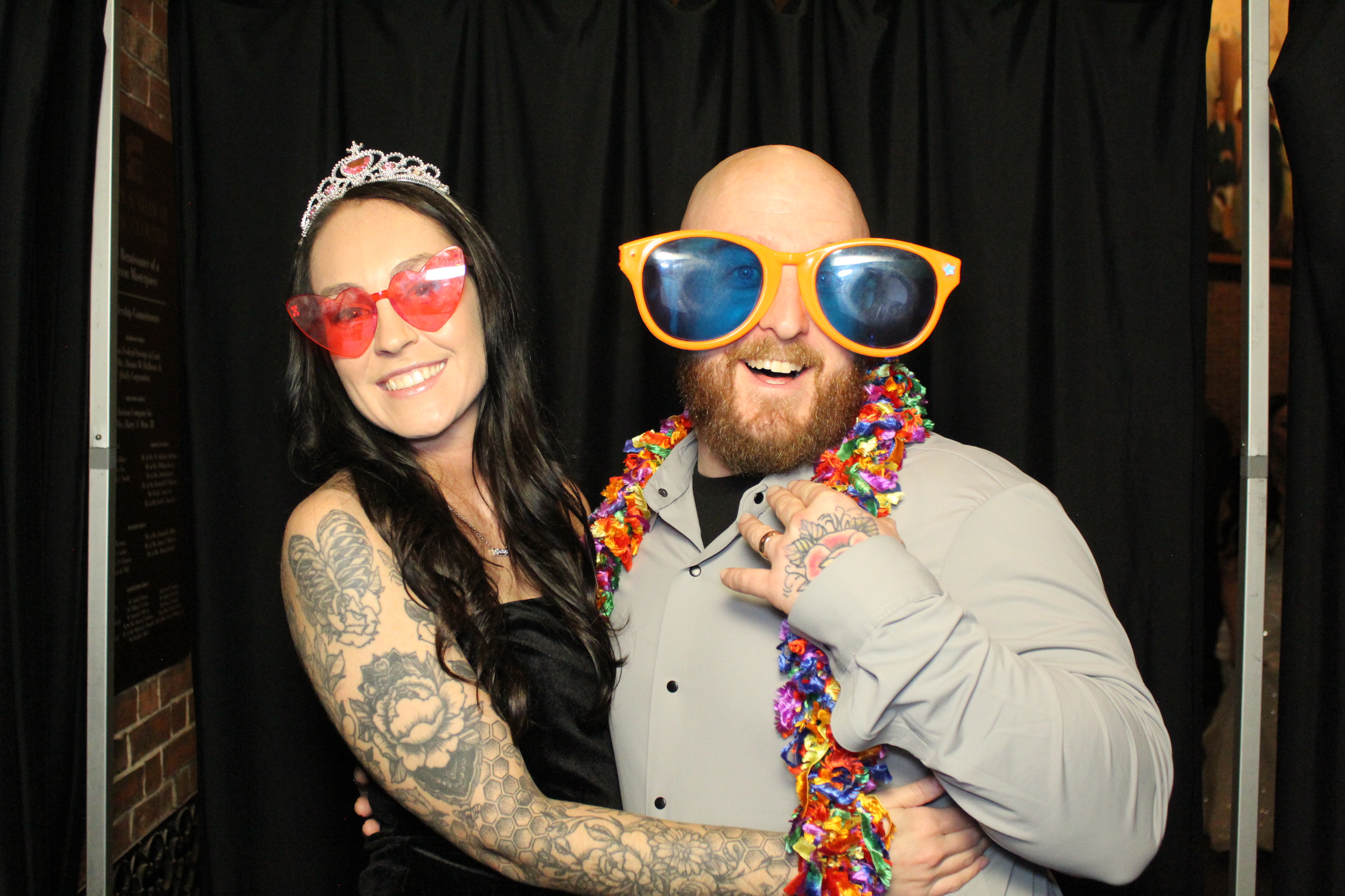 Scott Caw Reception | View more photos from the event at gallery.photoboothcincy.com/u/PhotoBoothCincy/Scott-Caw-Reception