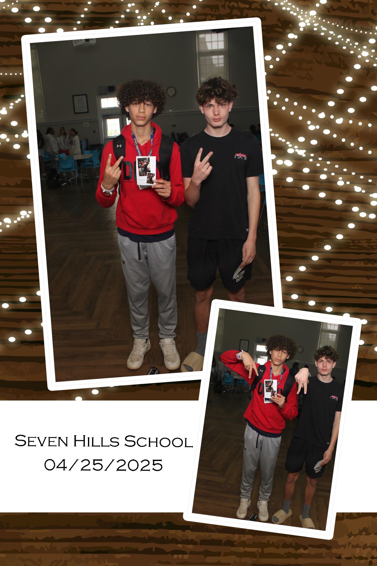 Seven Hills School | View more photos from the event at gallery.photoboothcincy.com/u/PhotoBoothCincy/Seven-Hills-School