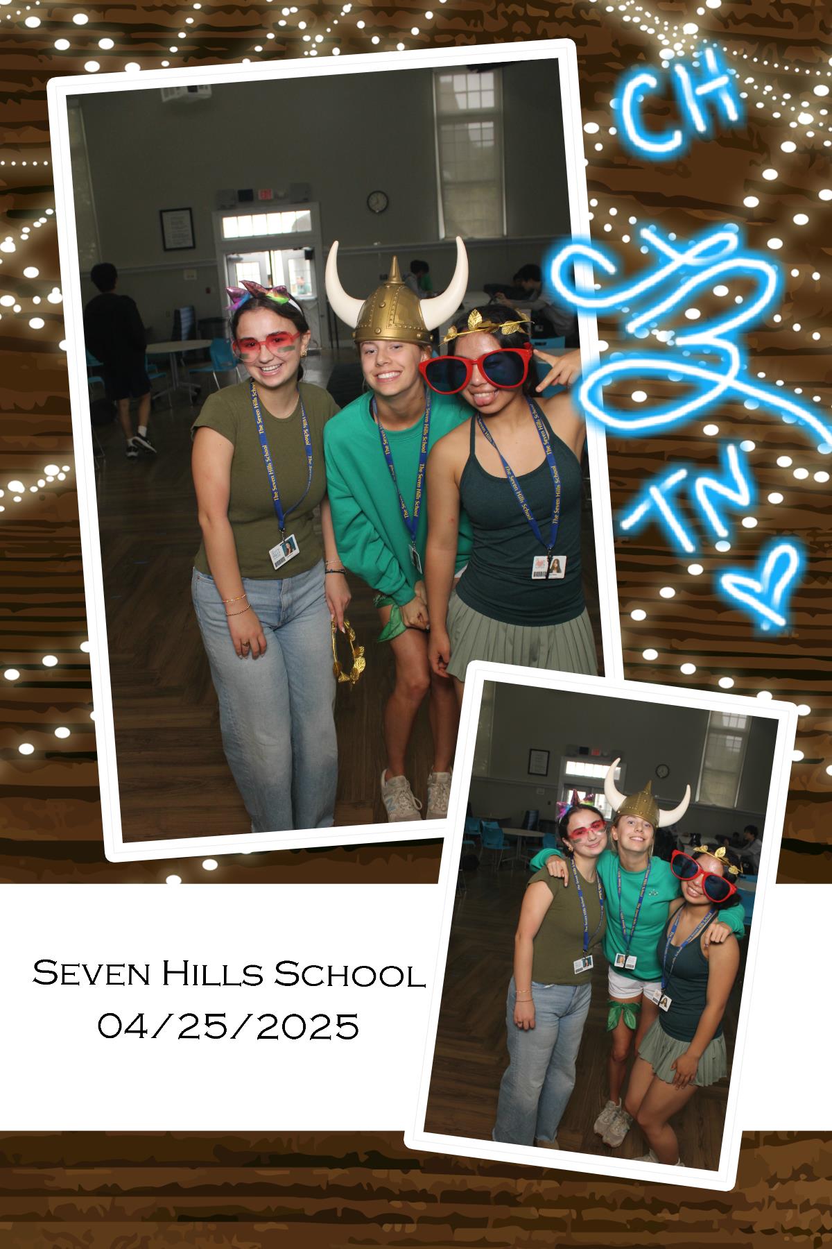 Seven Hills School | View more photos from the event at gallery.photoboothcincy.com/u/PhotoBoothCincy/Seven-Hills-School-0