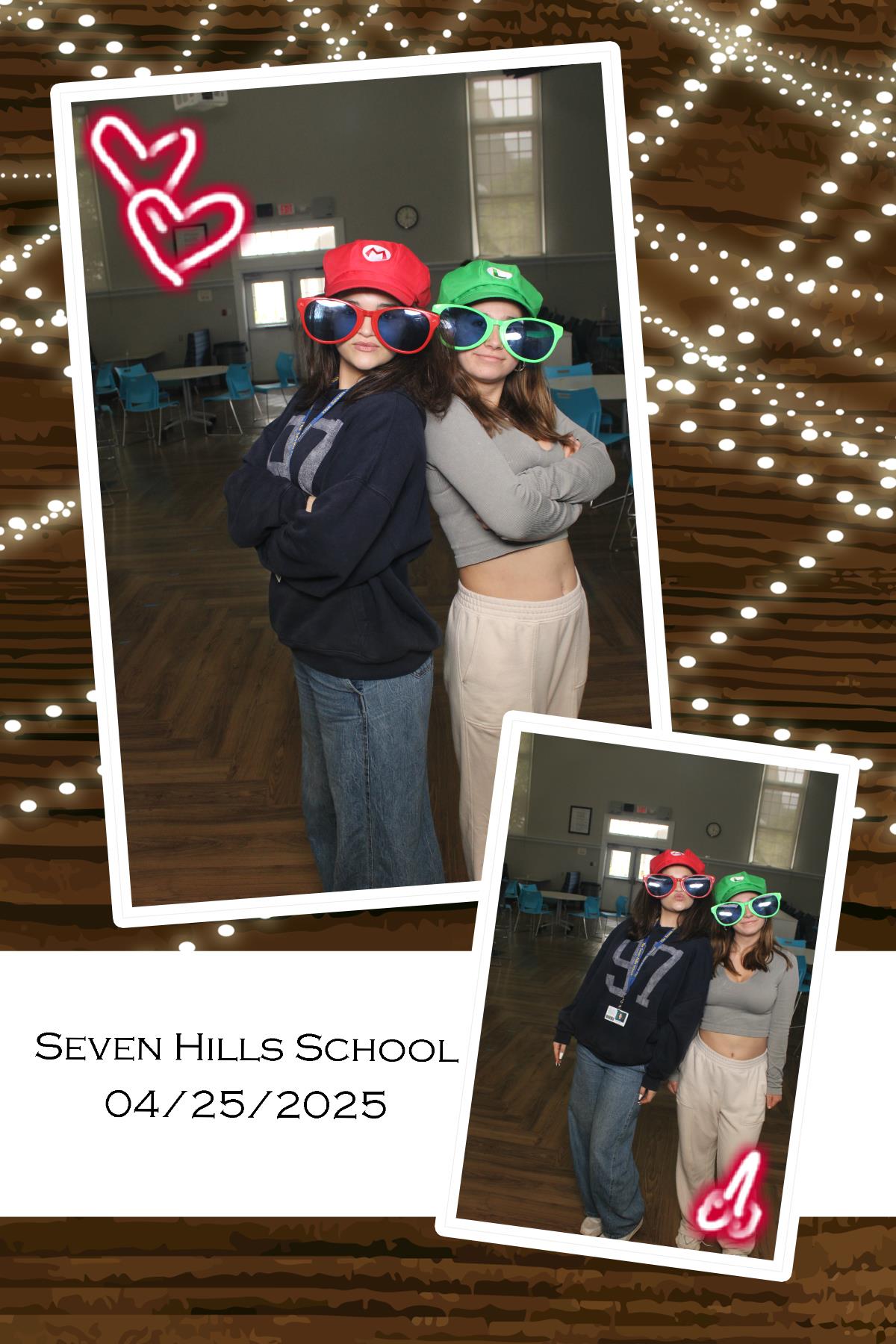 Seven Hills School | View more photos from the event at gallery.photoboothcincy.com/u/PhotoBoothCincy/Seven-Hills-School-0