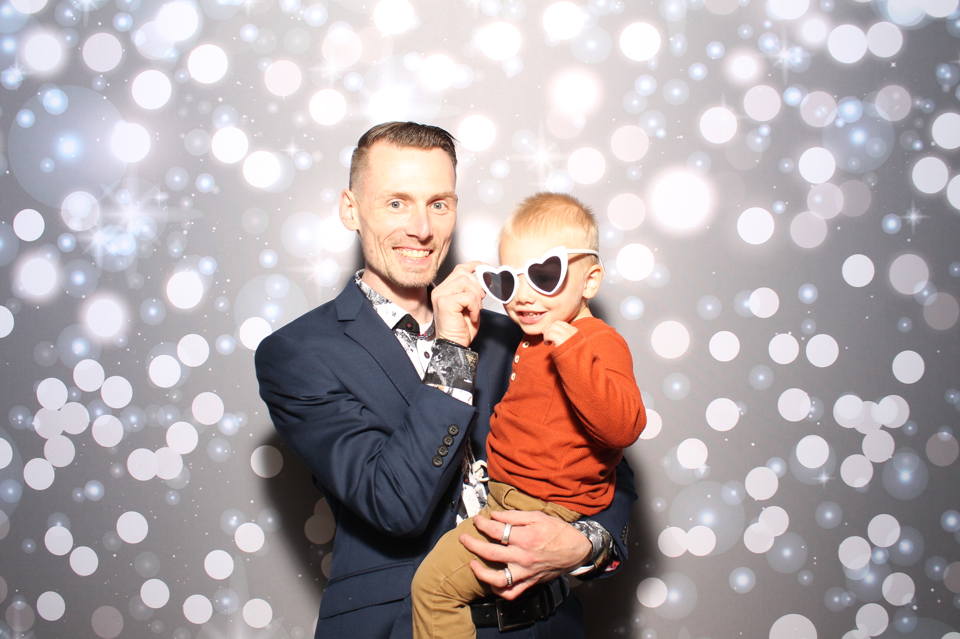 Shields Wedding | View more photos from the event at gallery.photoboothcincy.com/u/PhotoBoothCincy/Shields-Wedding