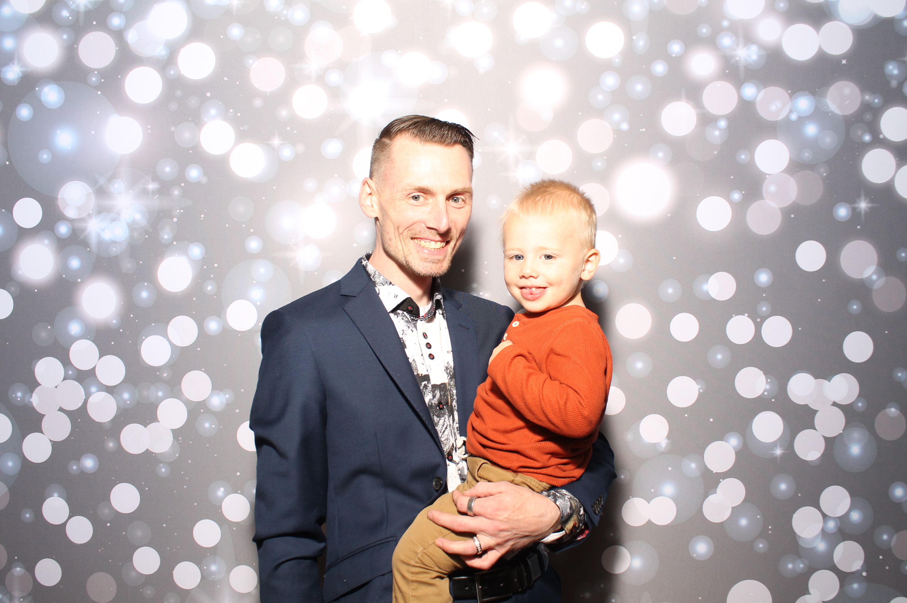 Shields Wedding | View more photos from the event at gallery.photoboothcincy.com/u/PhotoBoothCincy/Shields-Wedding