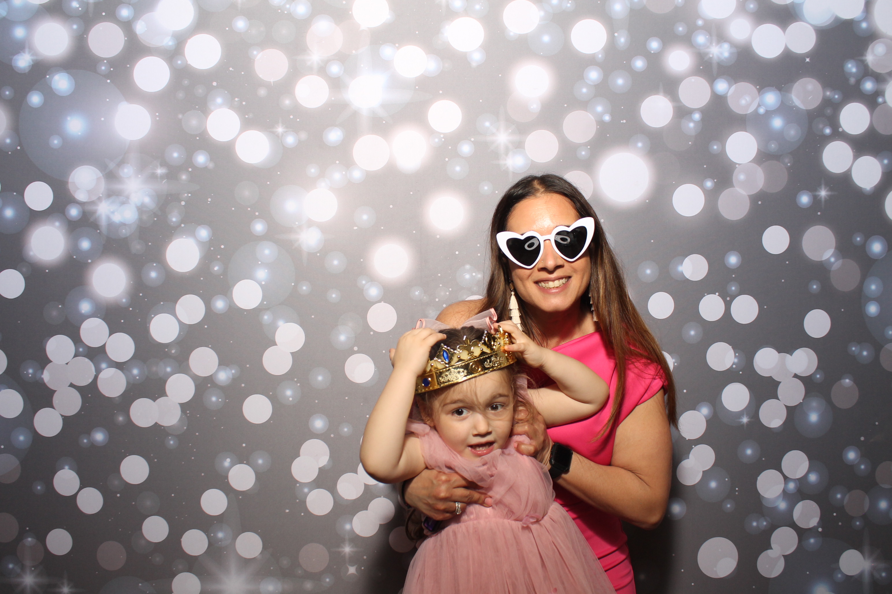 Shields Wedding | View more photos from the event at gallery.photoboothcincy.com/u/PhotoBoothCincy/Shields-Wedding