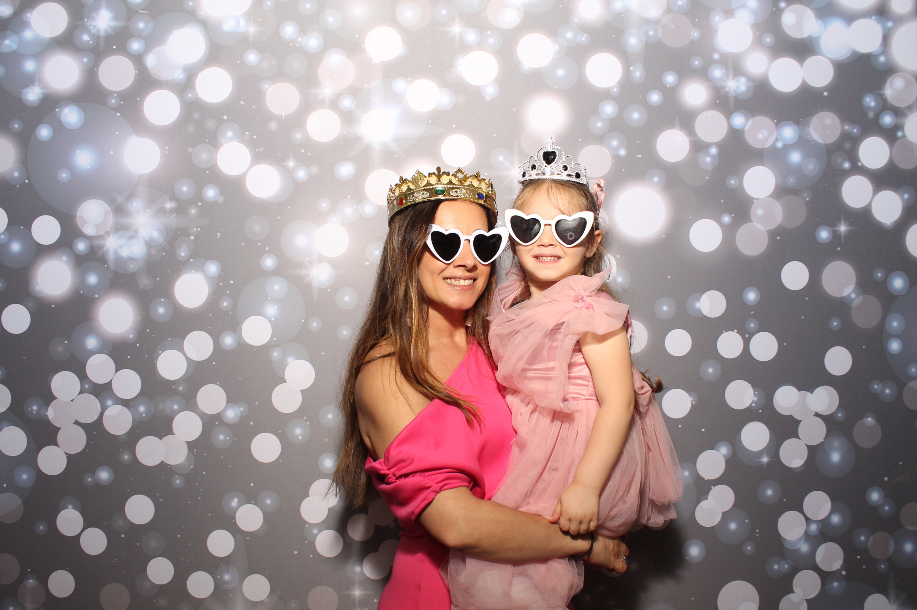 Shields Wedding | View more photos from the event at gallery.photoboothcincy.com/u/PhotoBoothCincy/Shields-Wedding