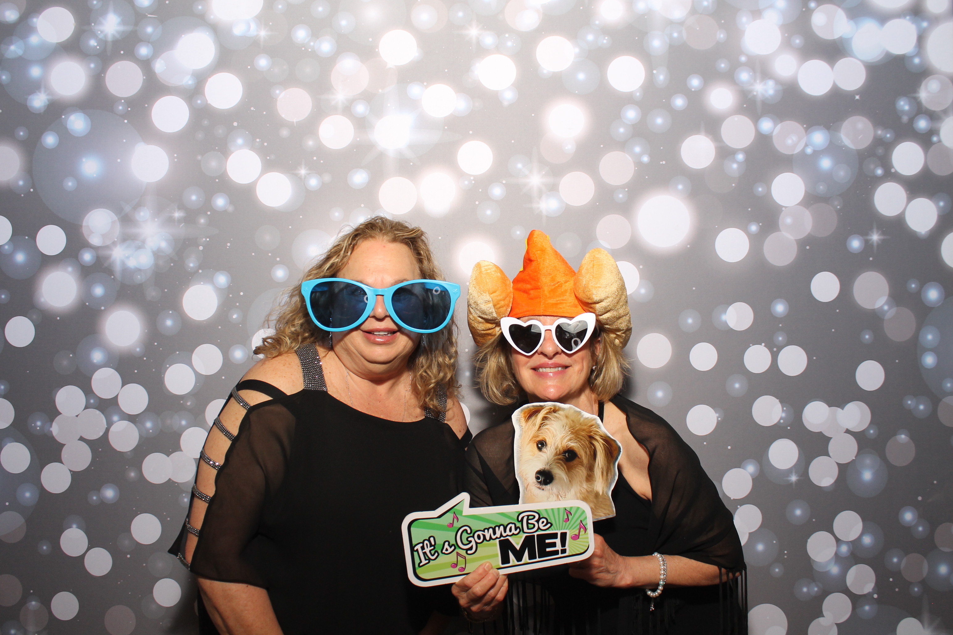 Shields Wedding | View more photos from the event at gallery.photoboothcincy.com/u/PhotoBoothCincy/Shields-Wedding