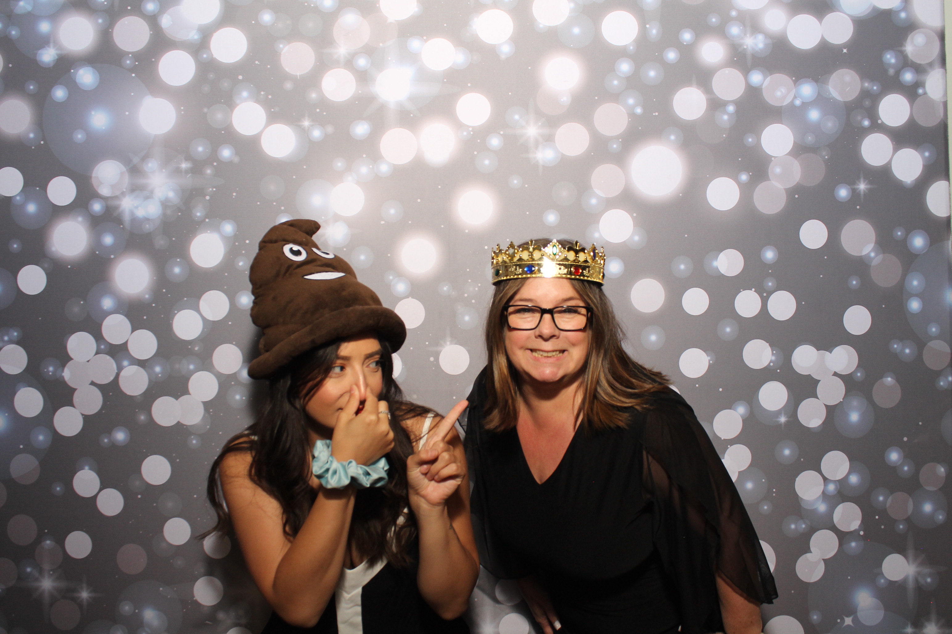 Shields Wedding | View more photos from the event at gallery.photoboothcincy.com/u/PhotoBoothCincy/Shields-Wedding
