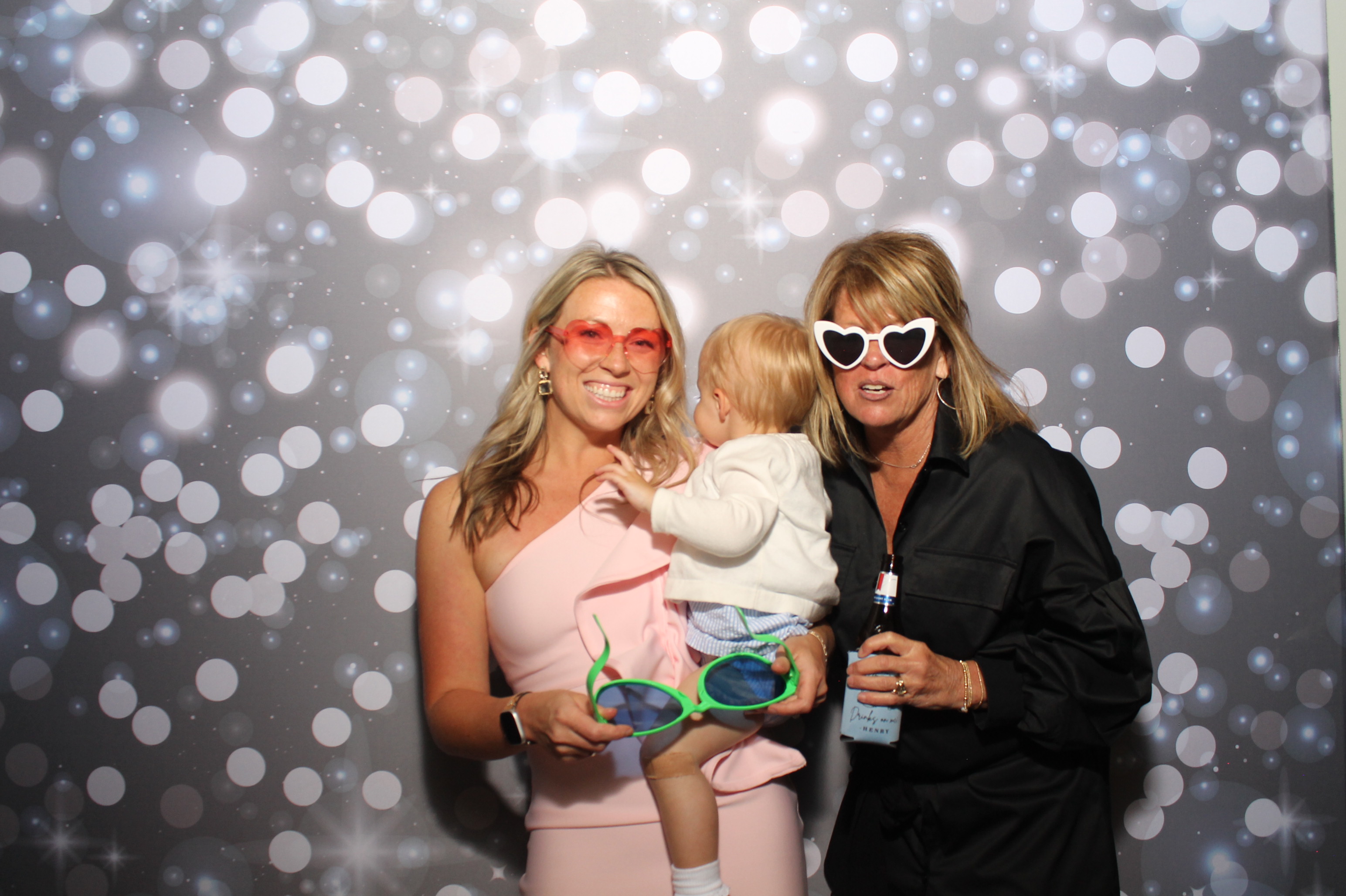 Shields Wedding | View more photos from the event at gallery.photoboothcincy.com/u/PhotoBoothCincy/Shields-Wedding