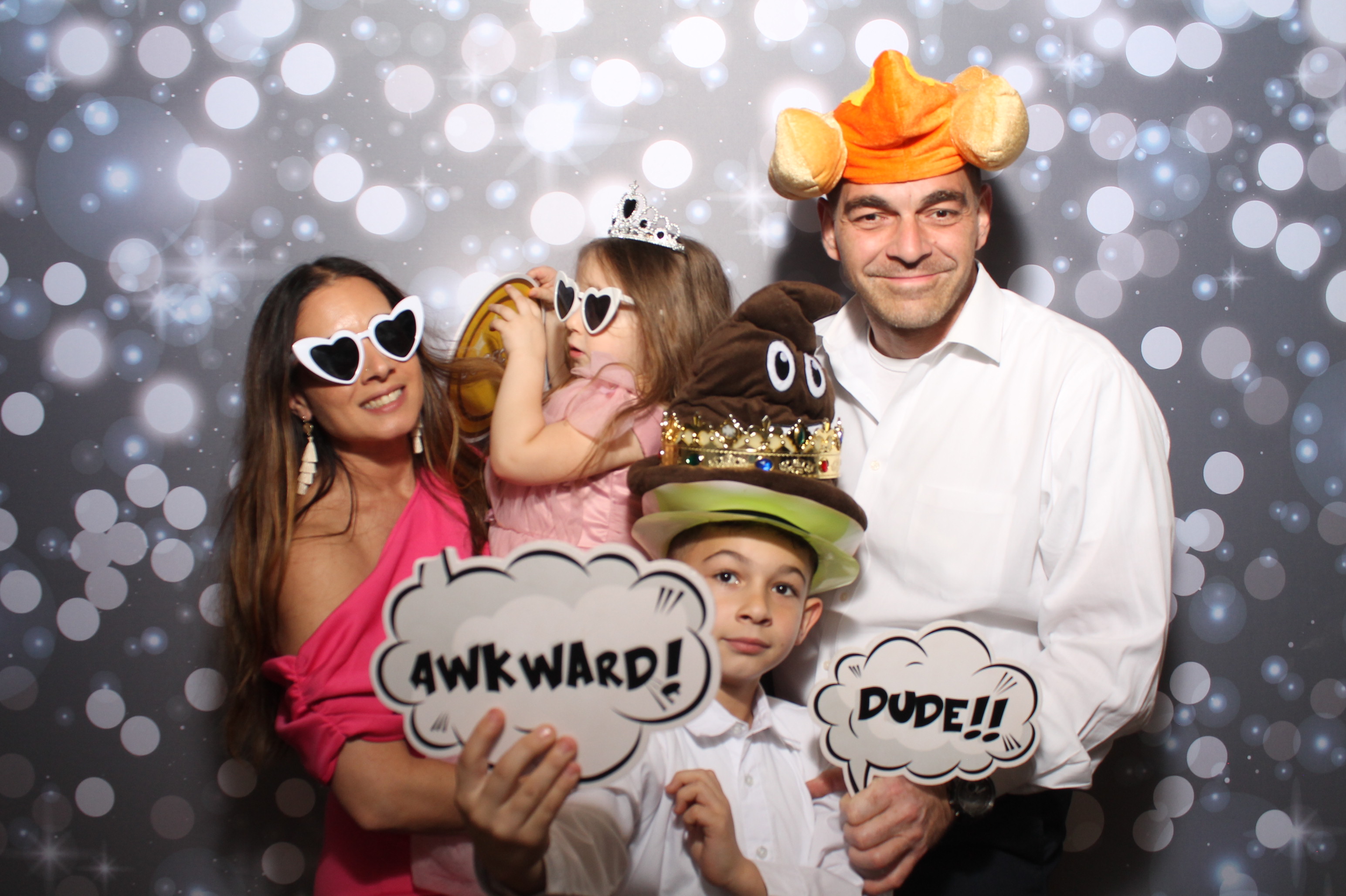 Shields Wedding | View more photos from the event at gallery.photoboothcincy.com/u/PhotoBoothCincy/Shields-Wedding