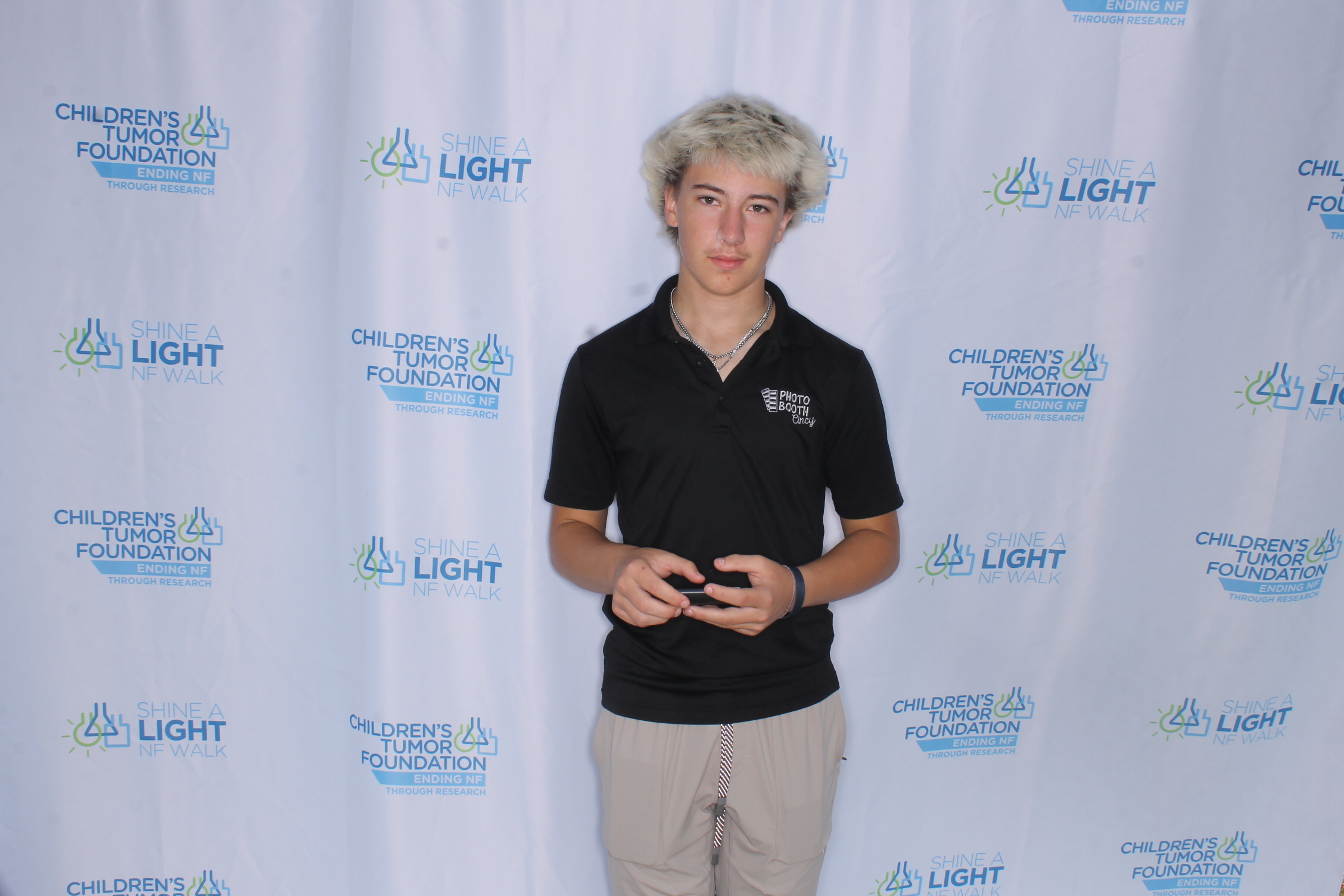 Shine A Light NF Walk 2025 | View more photos from the event at gallery.photoboothcincy.com/u/PhotoBoothCincy/Shine-A-Light-NF-Walk-2025