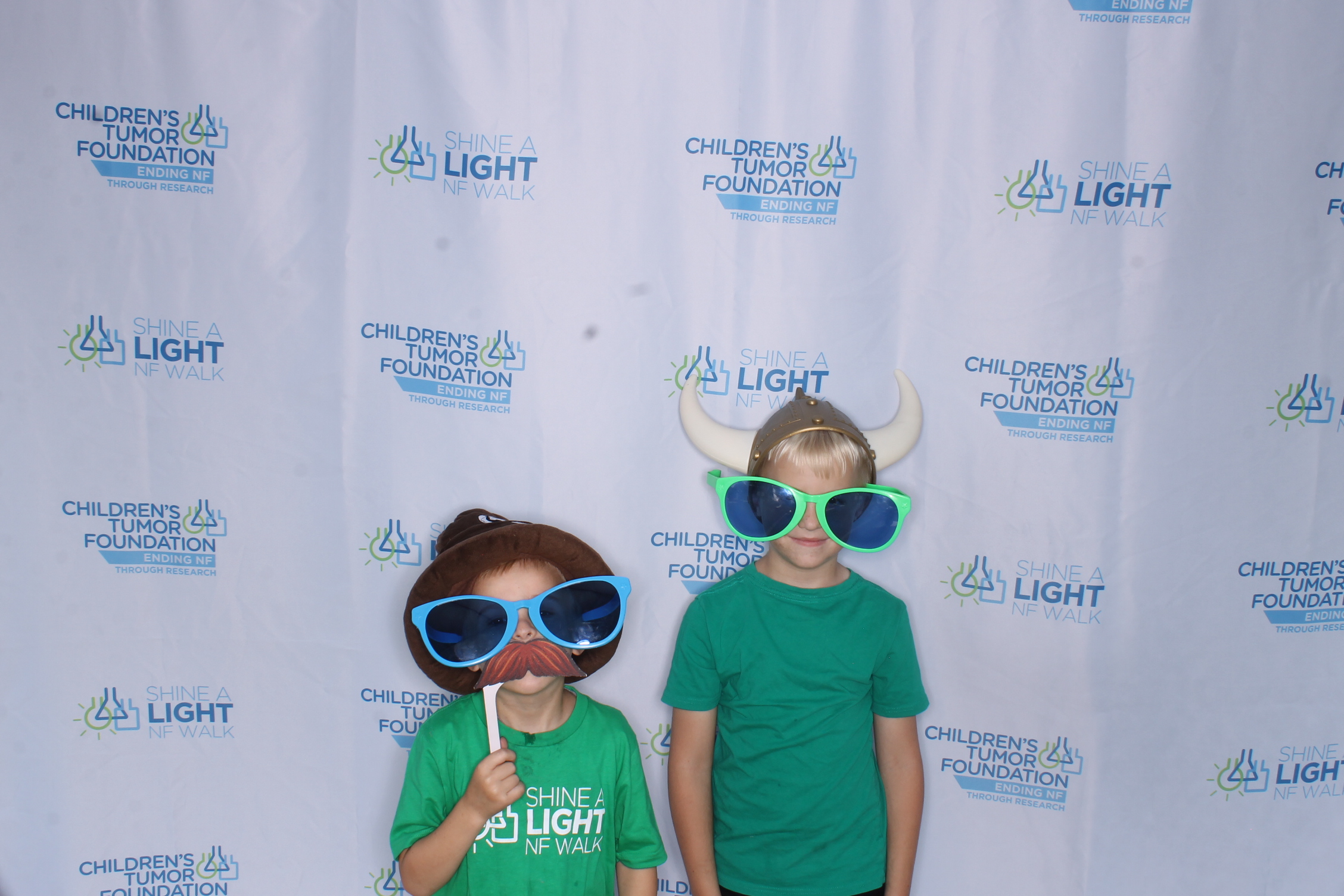 Shine A Light NF Walk 2025 | View more photos from the event at gallery.photoboothcincy.com/u/PhotoBoothCincy/Shine-A-Light-NF-Walk-2025