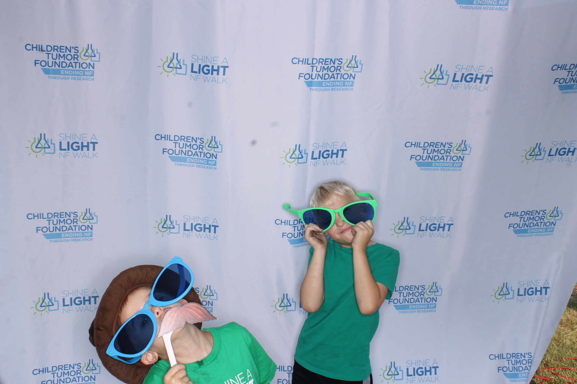 Shine A Light NF Walk 2025 | View more photos from the event at gallery.photoboothcincy.com/u/PhotoBoothCincy/Shine-A-Light-NF-Walk-2025