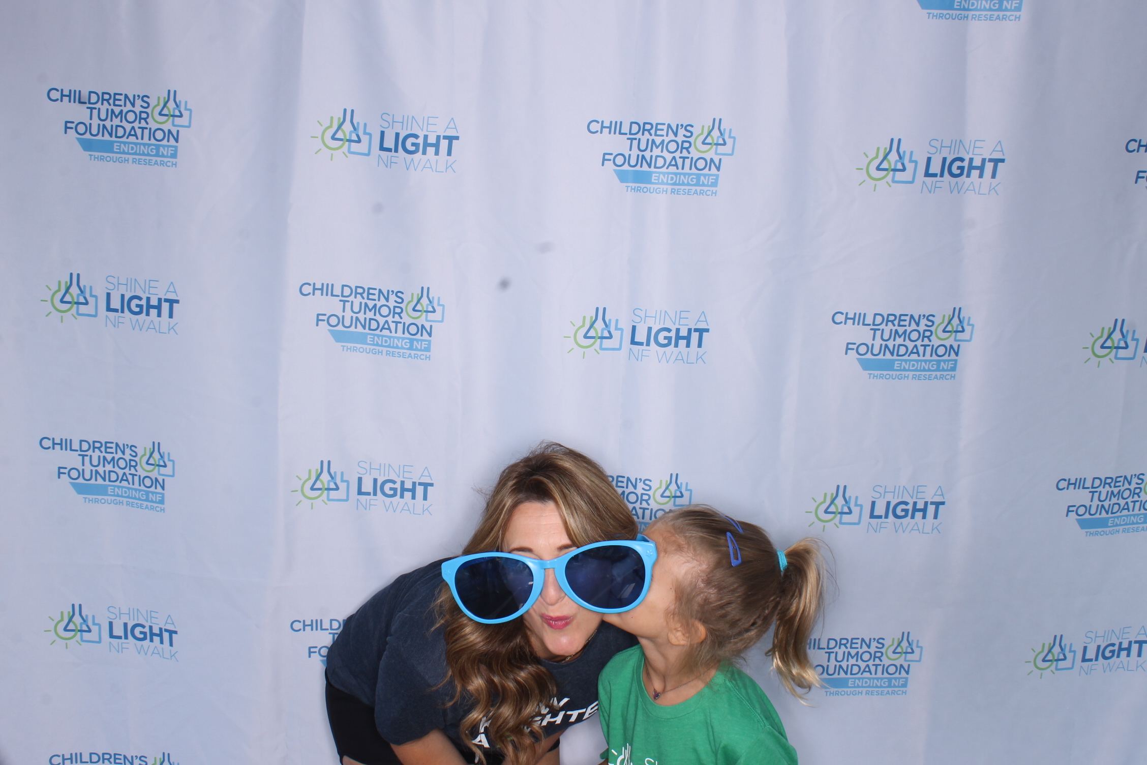 Shine A Light NF Walk 2025 | View more photos from the event at gallery.photoboothcincy.com/u/PhotoBoothCincy/Shine-A-Light-NF-Walk-2025