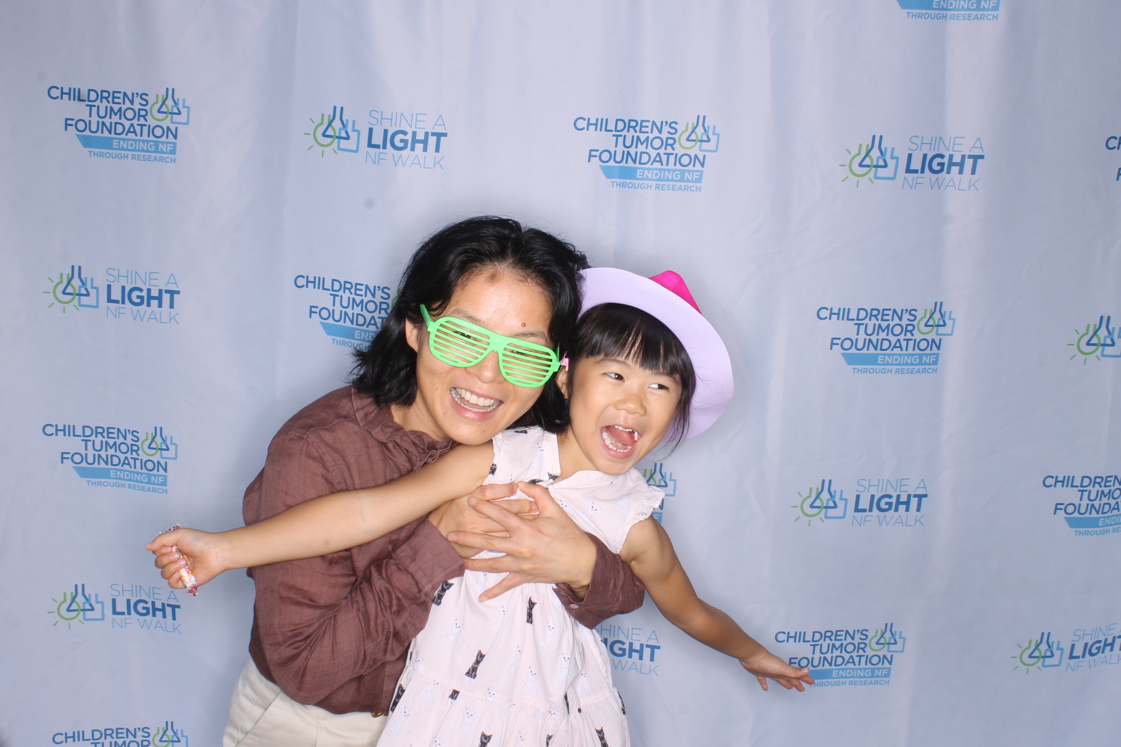 Shine A Light NF Walk 2025 | View more photos from the event at gallery.photoboothcincy.com/u/PhotoBoothCincy/Shine-A-Light-NF-Walk-2025