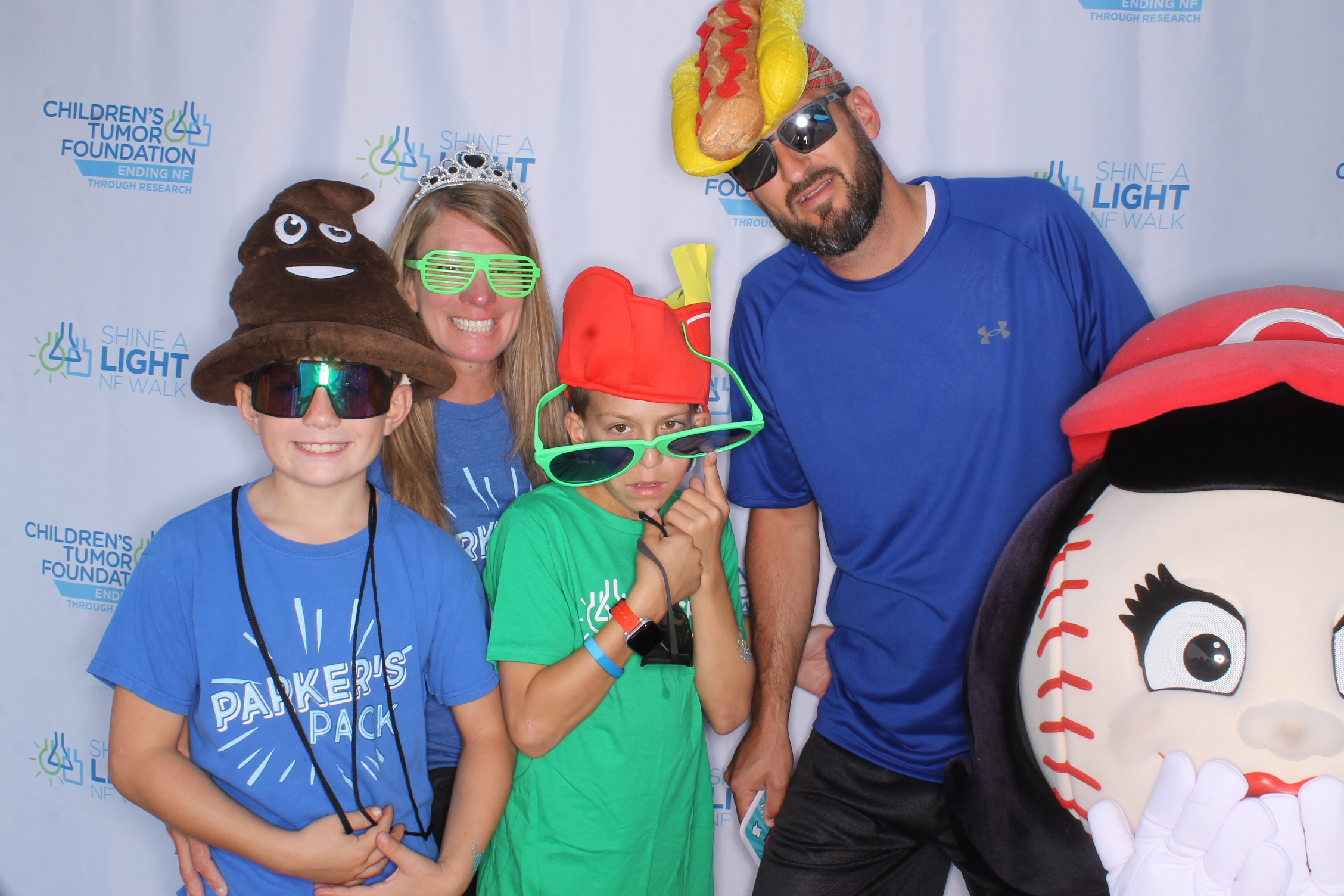 Shine A Light NF Walk 2025 | View more photos from the event at gallery.photoboothcincy.com/u/PhotoBoothCincy/Shine-A-Light-NF-Walk-2025