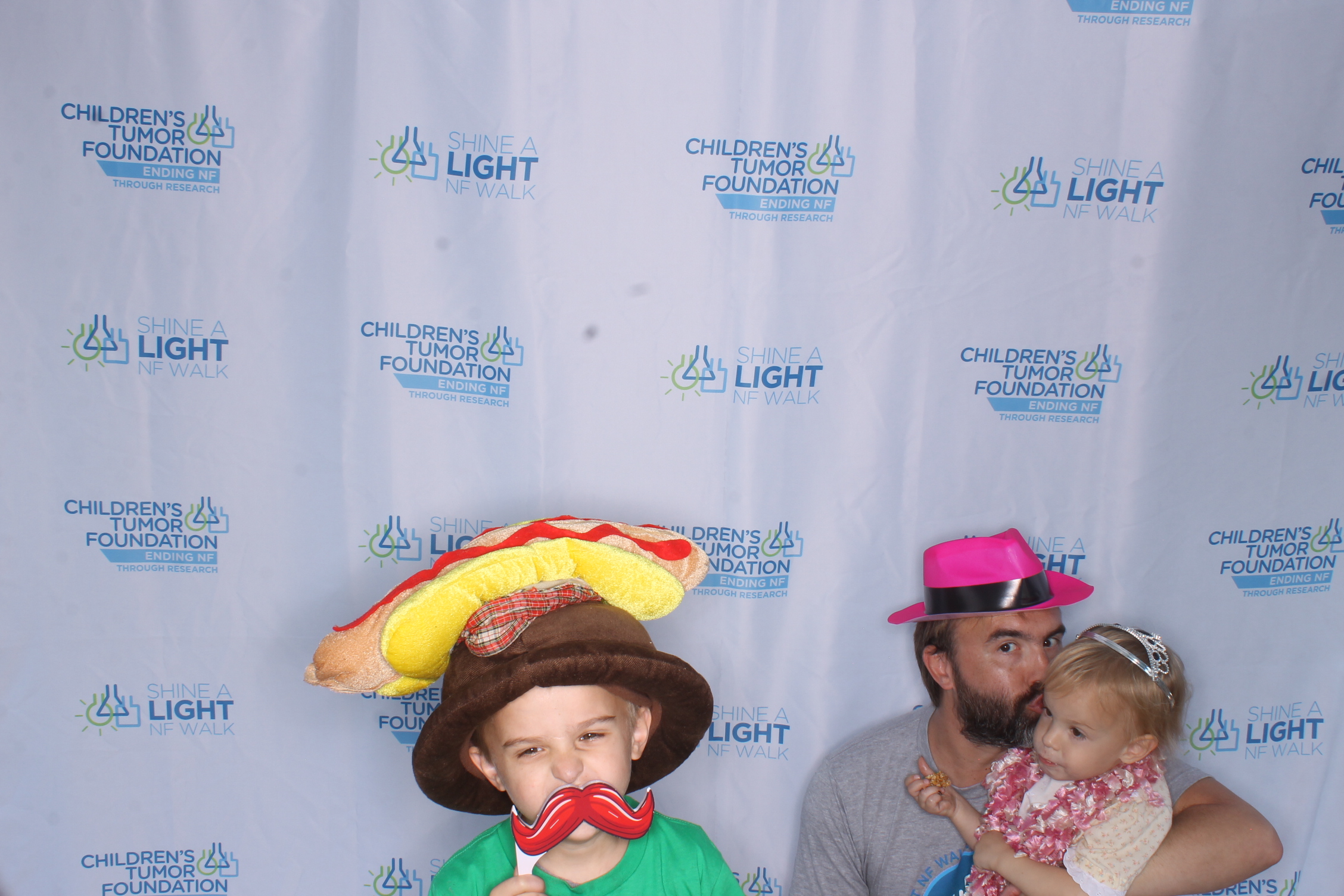 Shine A Light NF Walk 2025 | View more photos from the event at gallery.photoboothcincy.com/u/PhotoBoothCincy/Shine-A-Light-NF-Walk-2025