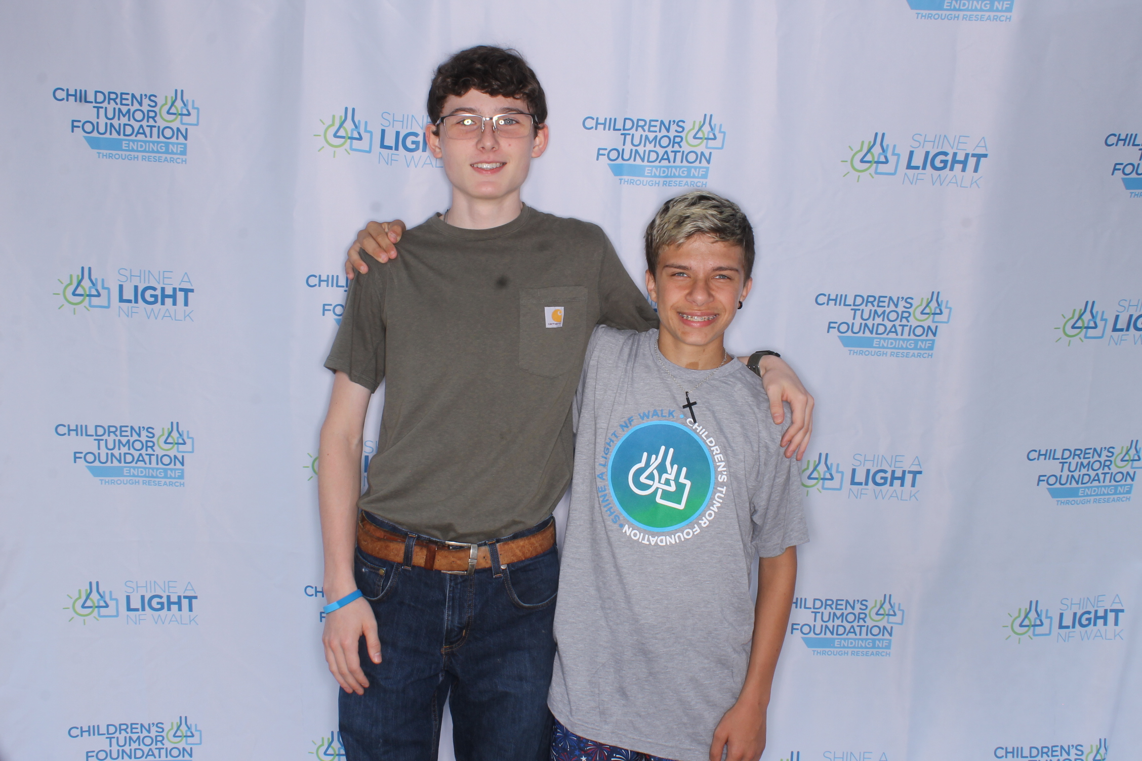 Shine A Light NF Walk 2025 | View more photos from the event at gallery.photoboothcincy.com/u/PhotoBoothCincy/Shine-A-Light-NF-Walk-2025