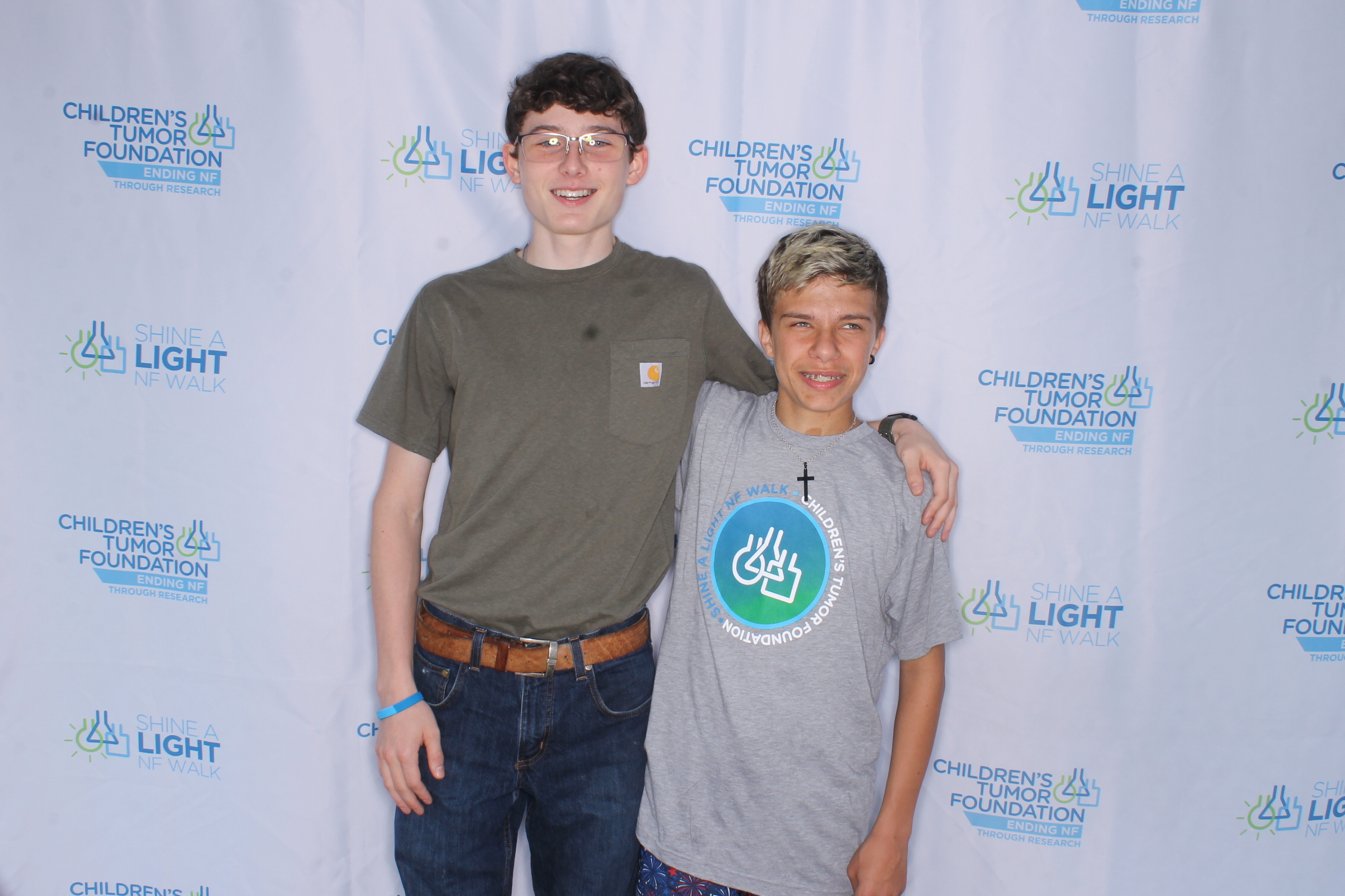 Shine A Light NF Walk 2025 | View more photos from the event at gallery.photoboothcincy.com/u/PhotoBoothCincy/Shine-A-Light-NF-Walk-2025