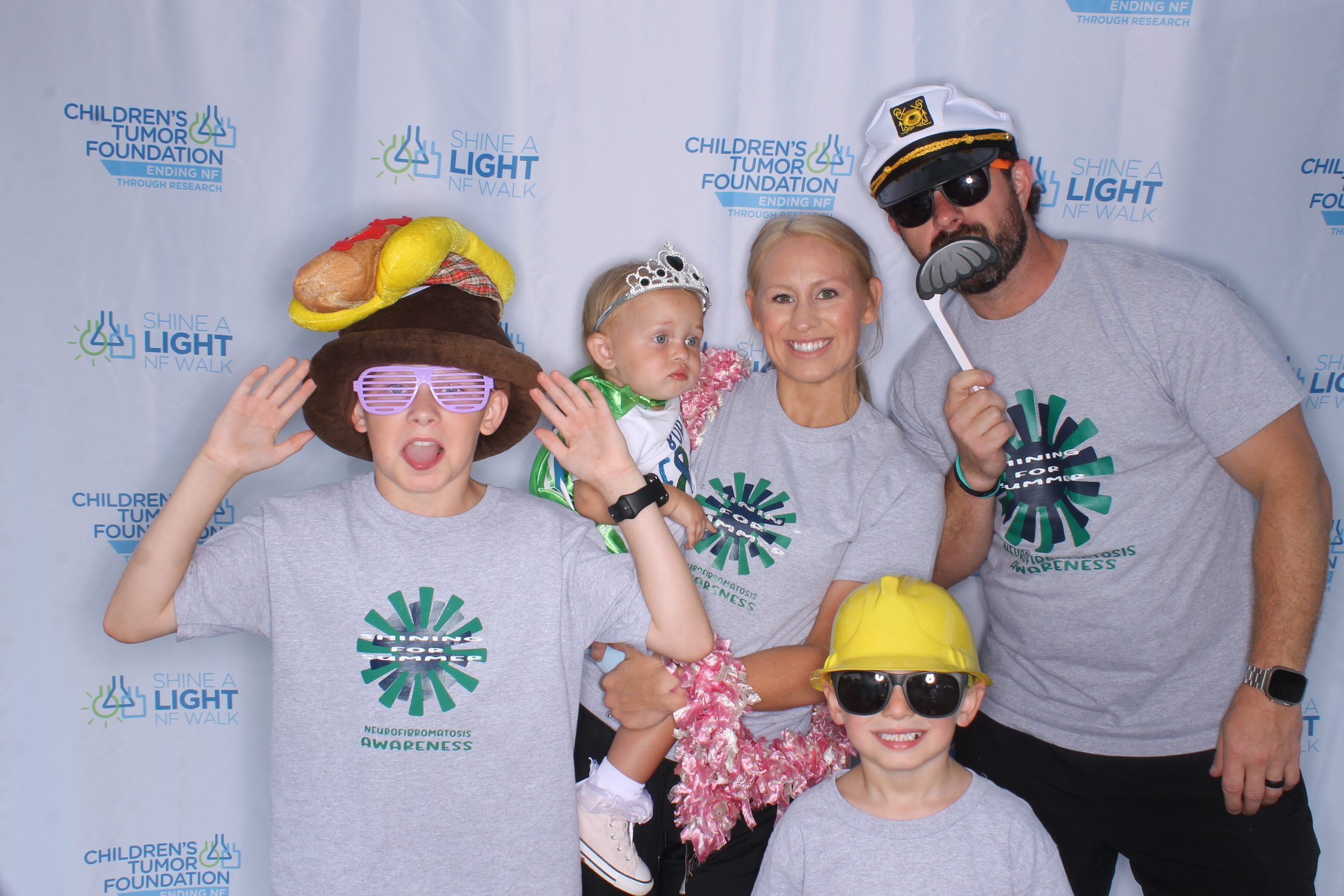 Shine A Light NF Walk 2025 | View more photos from the event at gallery.photoboothcincy.com/u/PhotoBoothCincy/Shine-A-Light-NF-Walk-2025