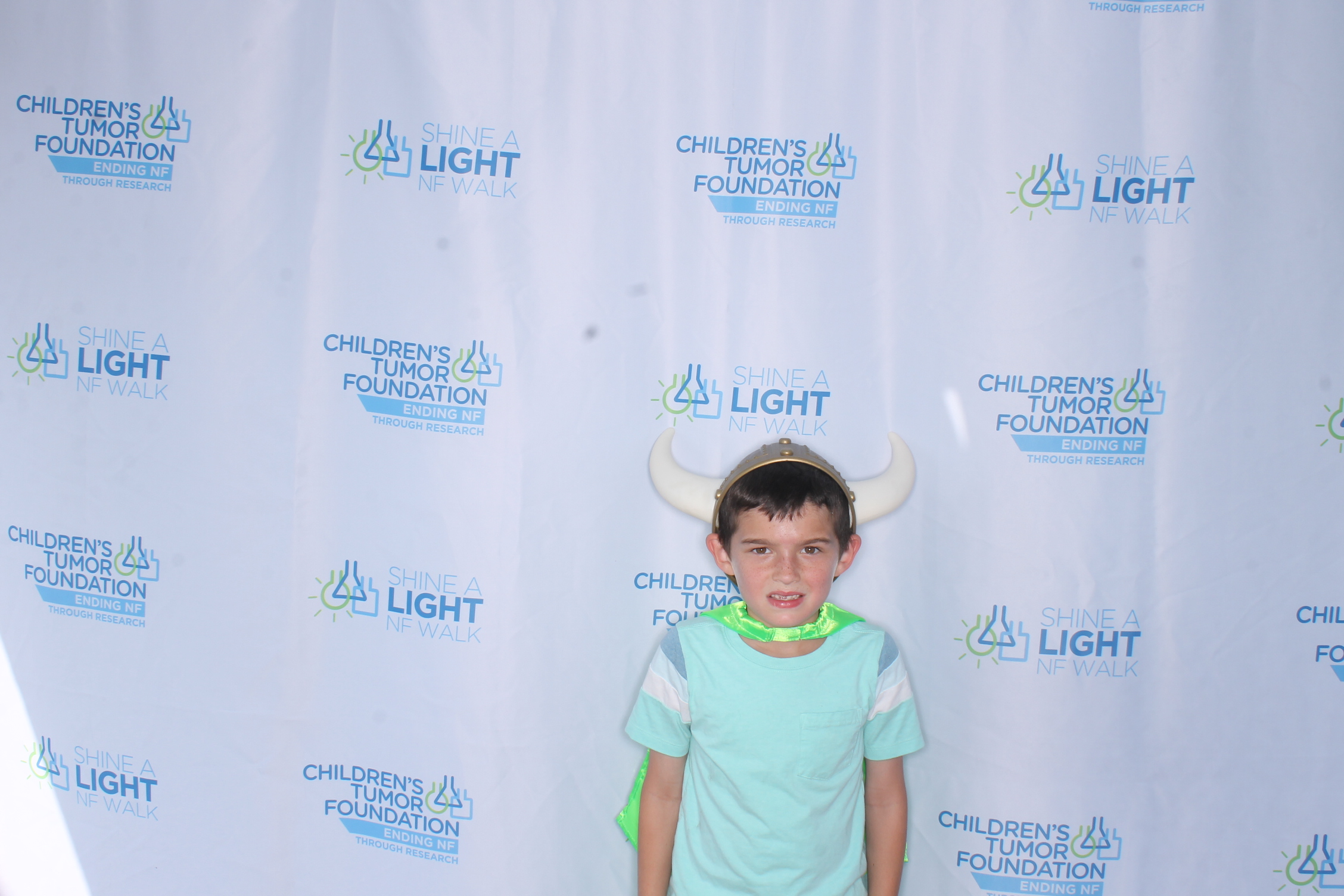 Shine A Light NF Walk 2025 | View more photos from the event at gallery.photoboothcincy.com/u/PhotoBoothCincy/Shine-A-Light-NF-Walk-2025