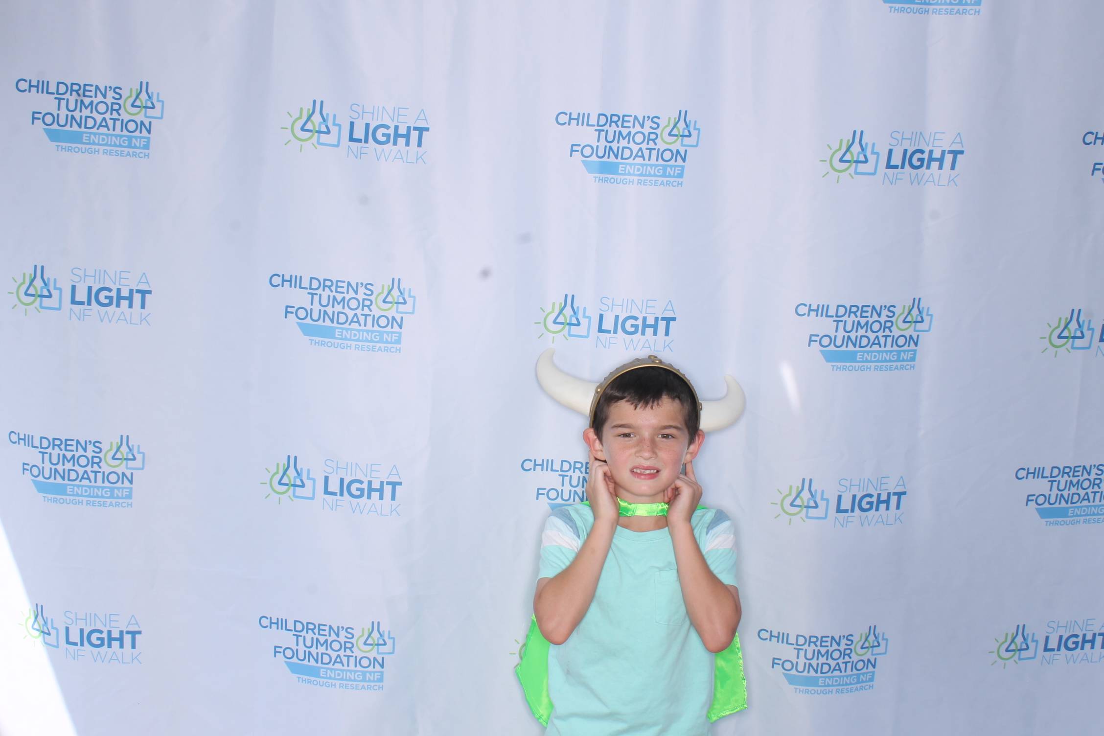 Shine A Light NF Walk 2025 | View more photos from the event at gallery.photoboothcincy.com/u/PhotoBoothCincy/Shine-A-Light-NF-Walk-2025