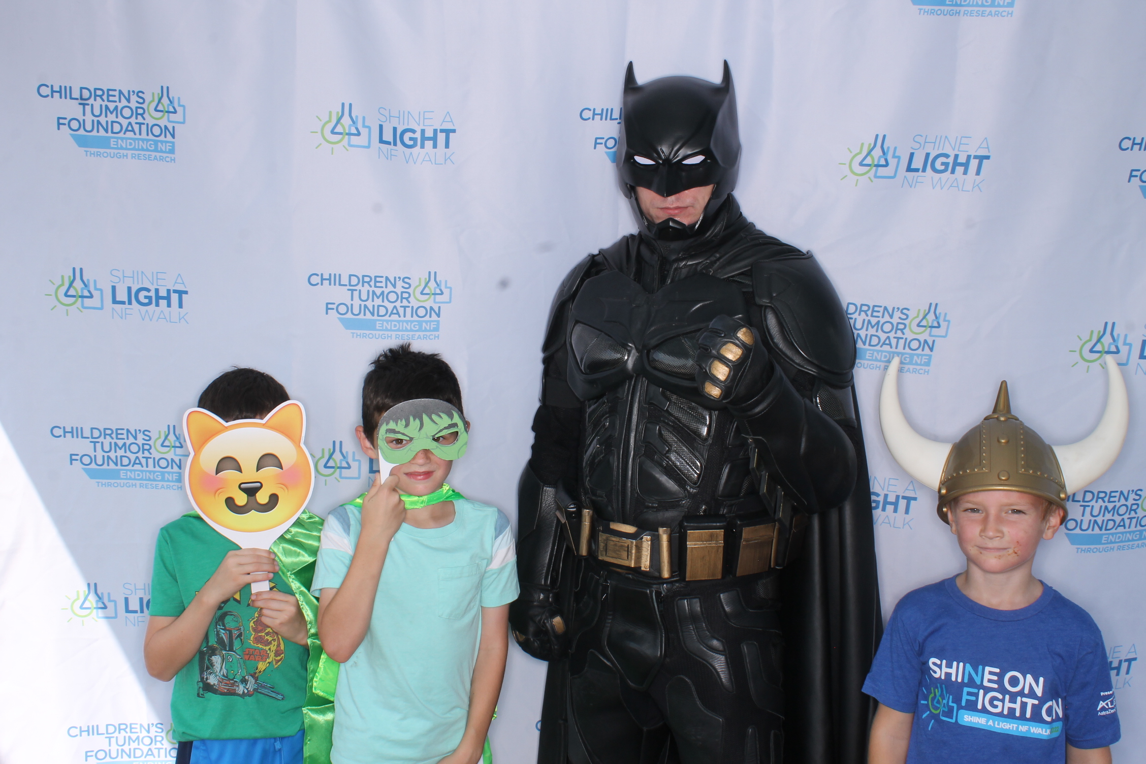 Shine A Light NF Walk 2025 | View more photos from the event at gallery.photoboothcincy.com/u/PhotoBoothCincy/Shine-A-Light-NF-Walk-2025